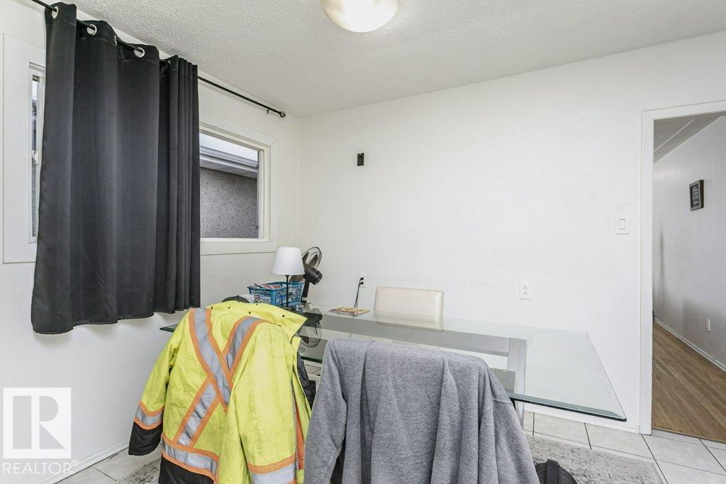 Photo 15 at 9324 120 Avenue NW, Alberta Avenue, Edmonton