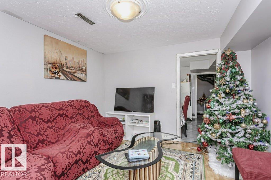 Photo 28 at 9324 120 Avenue NW, Alberta Avenue, Edmonton