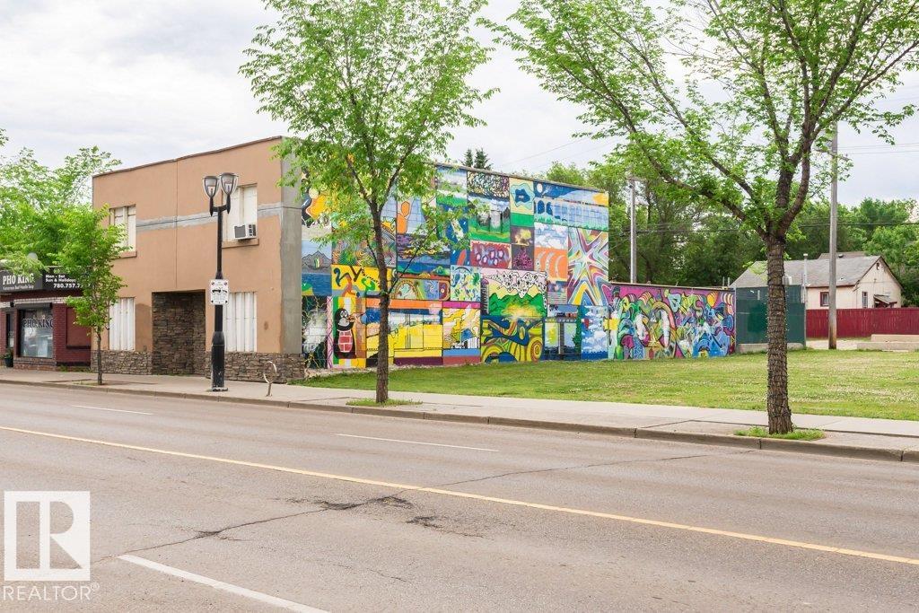 Photo 52 at 9324 120 Avenue NW, Alberta Avenue, Edmonton