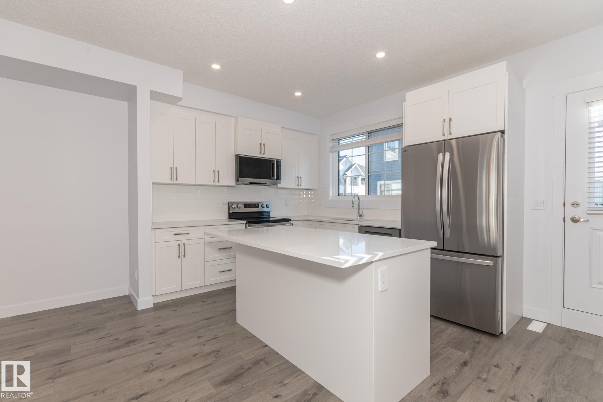 Photo 6 at 11 - 735 Allard Boulevard SW, Allard, Edmonton