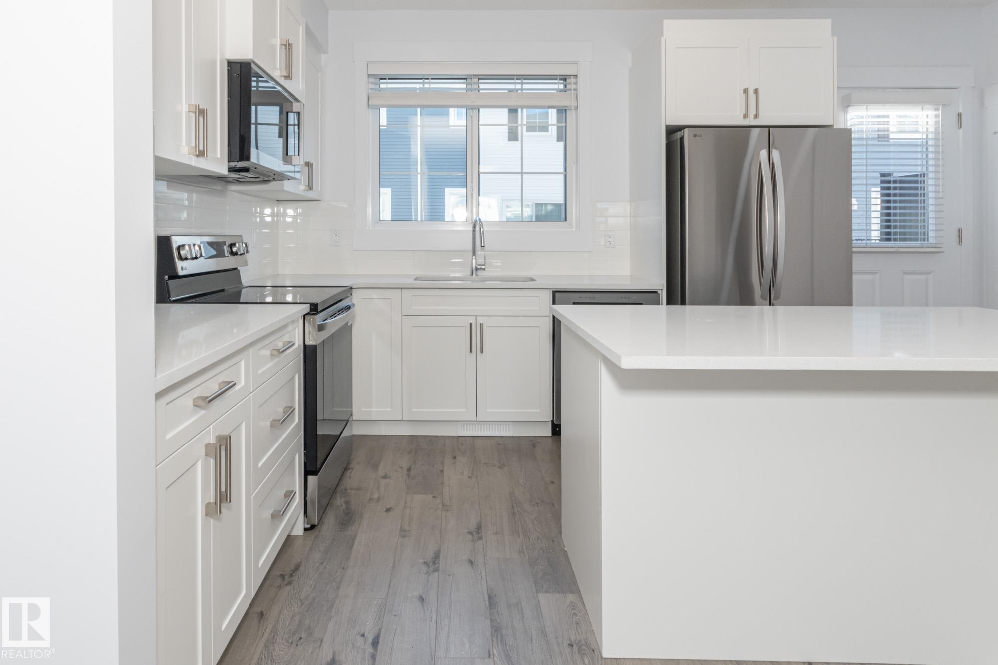 Photo 7 at 11 - 735 Allard Boulevard SW, Allard, Edmonton