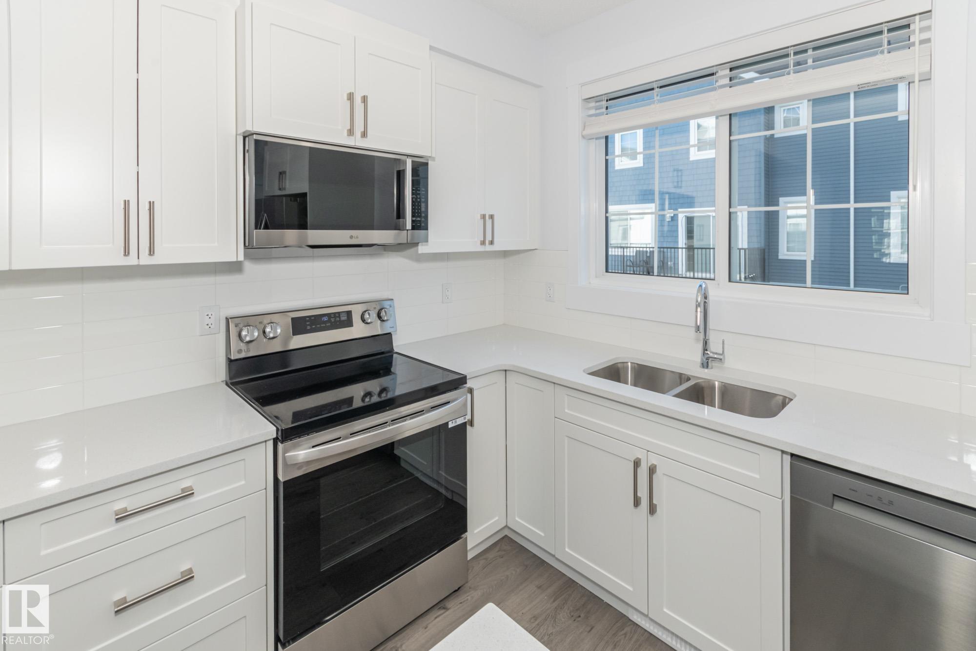 Photo 8 at 11 - 735 Allard Boulevard SW, Allard, Edmonton