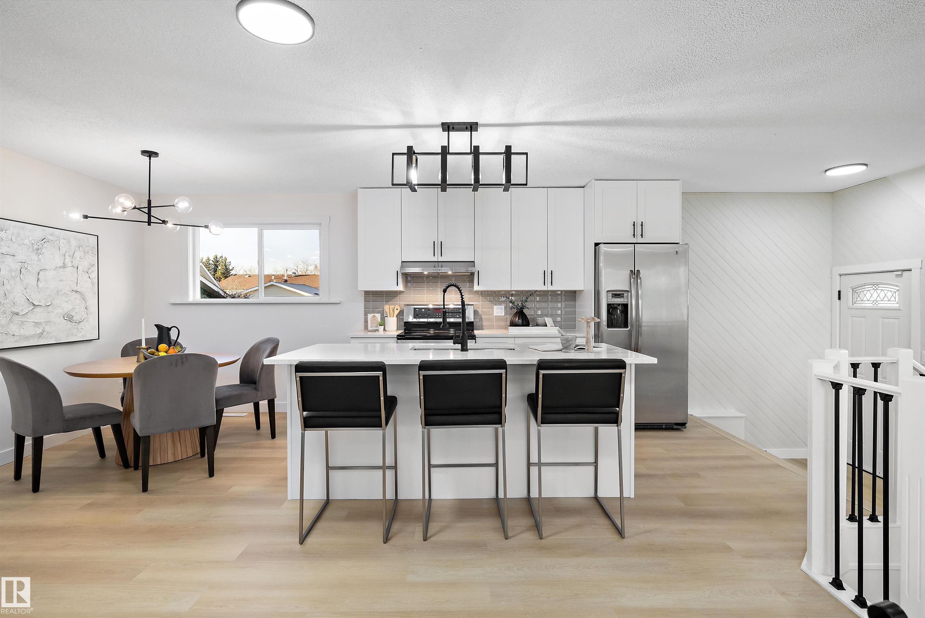 Photo 12 at 14736 122 Street NW, Caernarvon, Edmonton