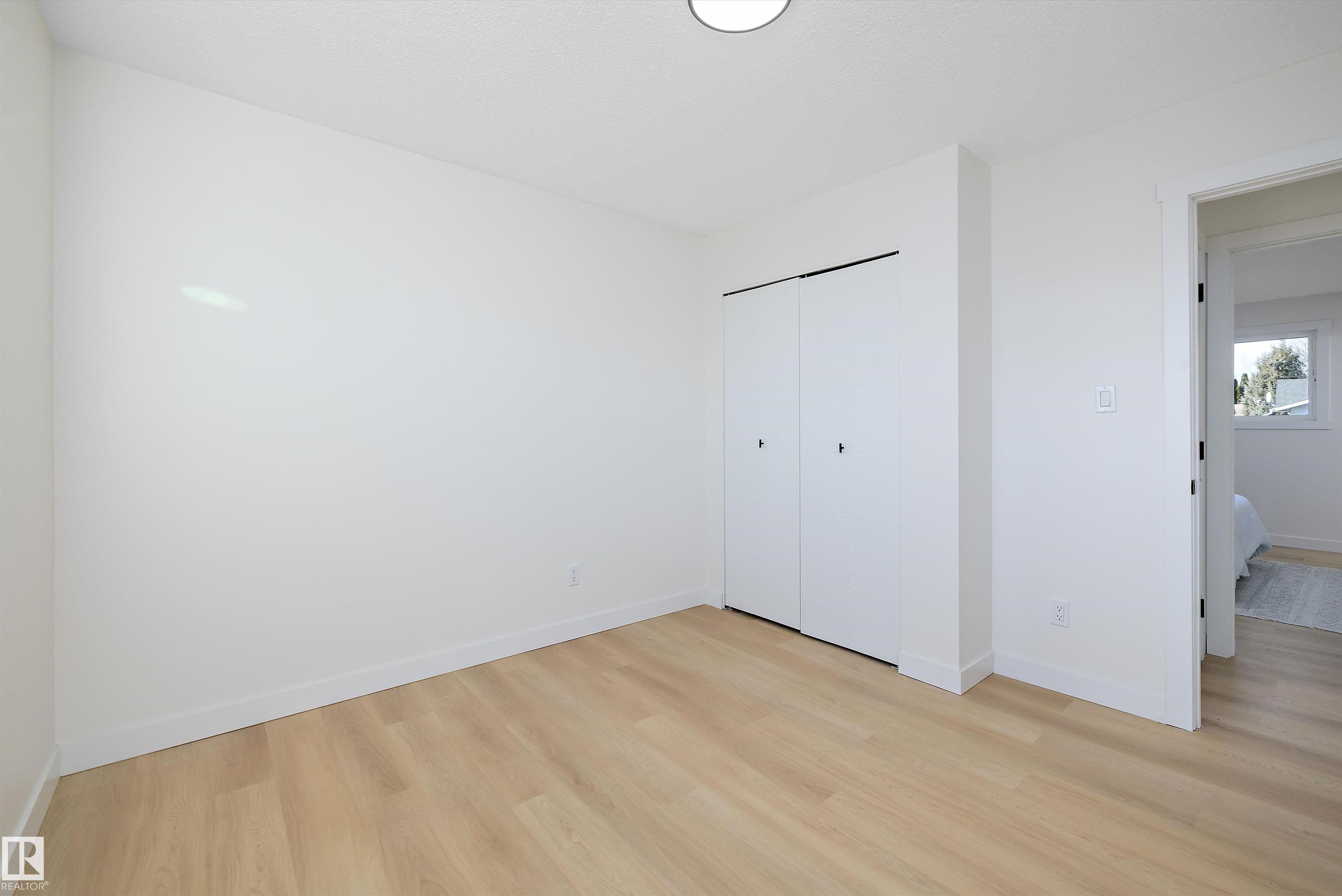 Photo 33 at 14736 122 Street NW, Caernarvon, Edmonton