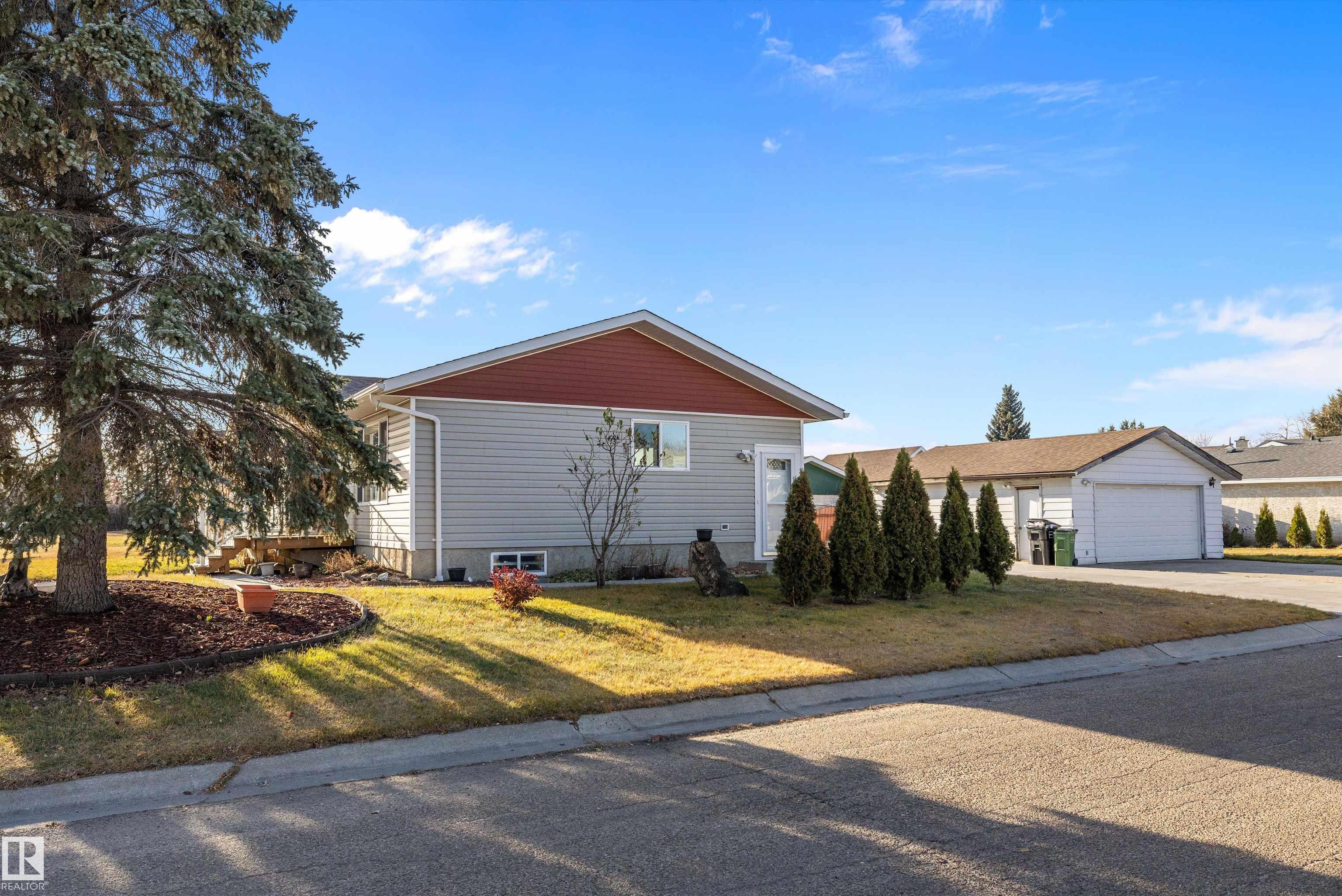 14736 122 Street NW, Caernarvon, Edmonton
