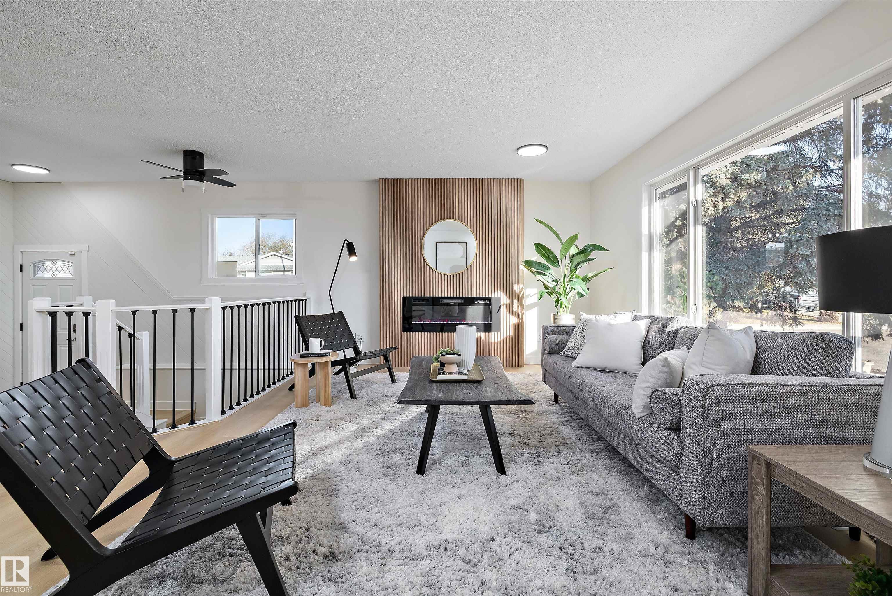 Photo 8 at 14736 122 Street NW, Caernarvon, Edmonton