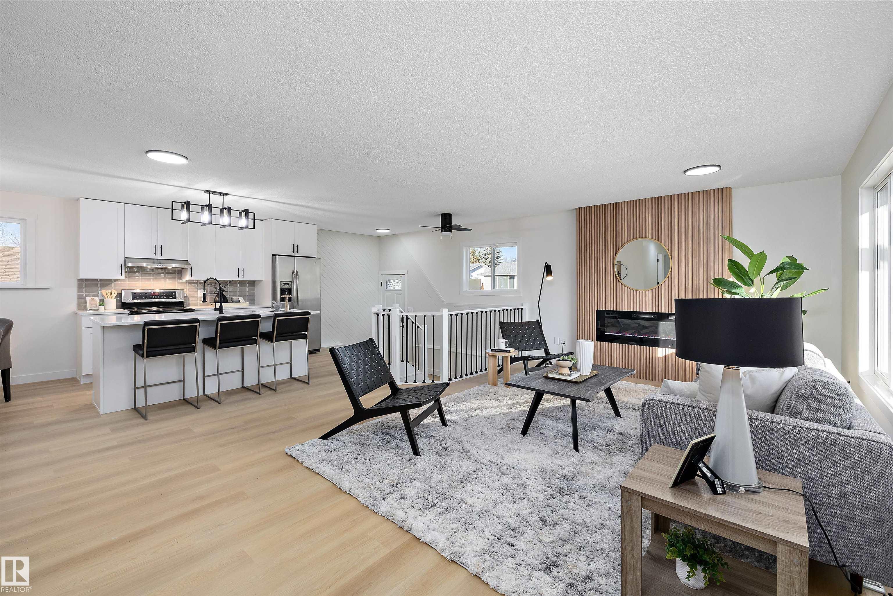 Photo 10 at 14736 122 Street NW, Caernarvon, Edmonton