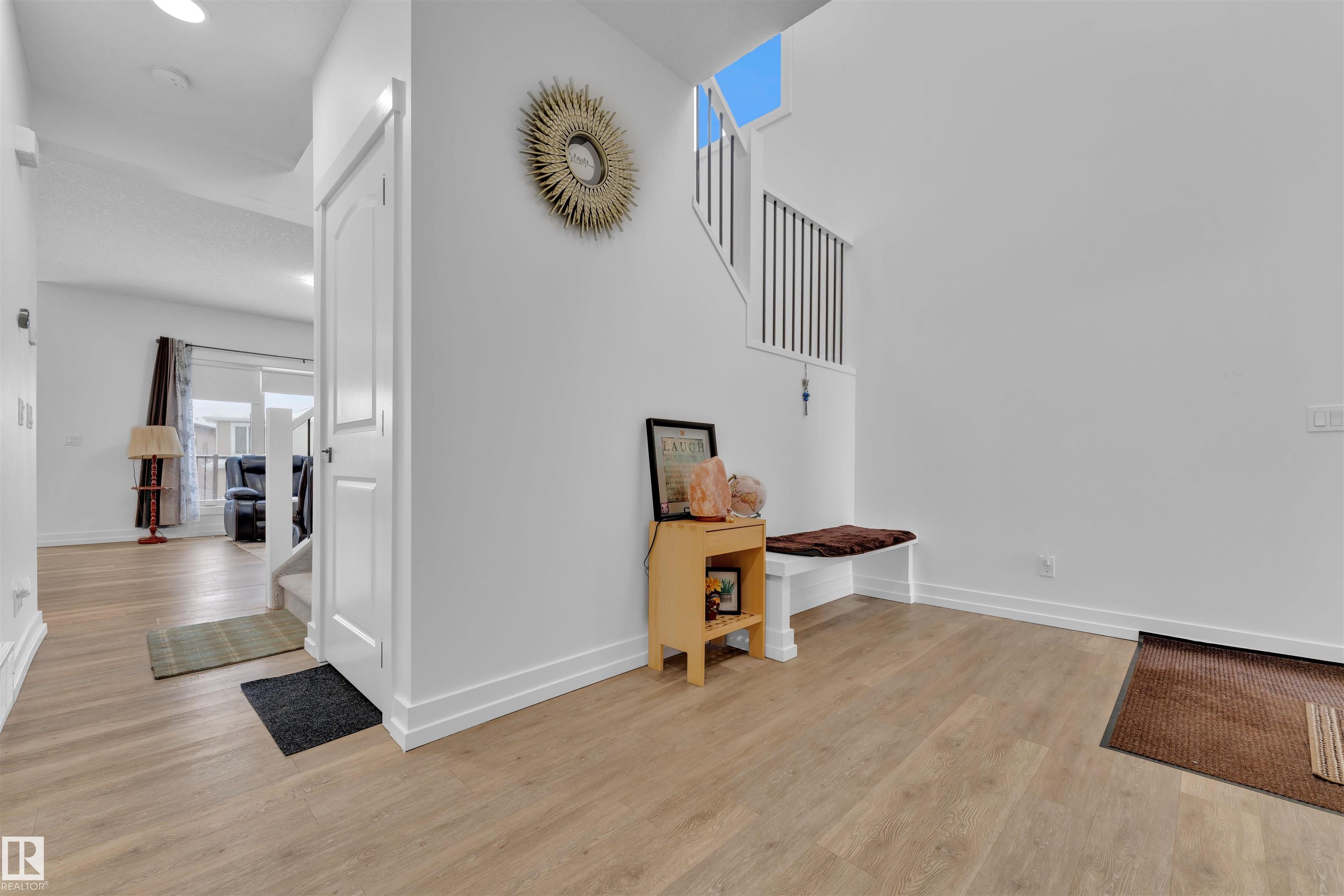 4231 Charles Close SW, Chappelle Area, Edmonton