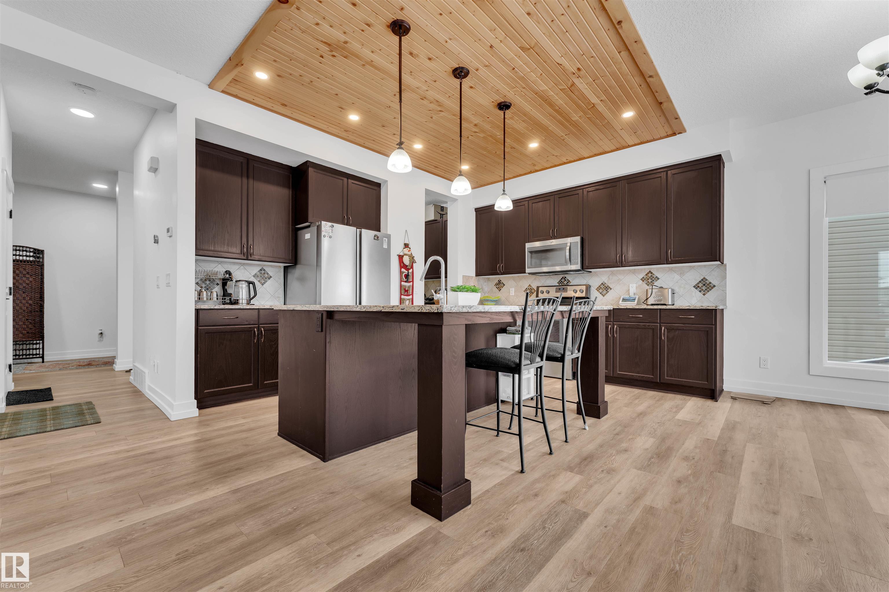 Photo 10 at 4231 Charles Close SW, Chappelle Area, Edmonton