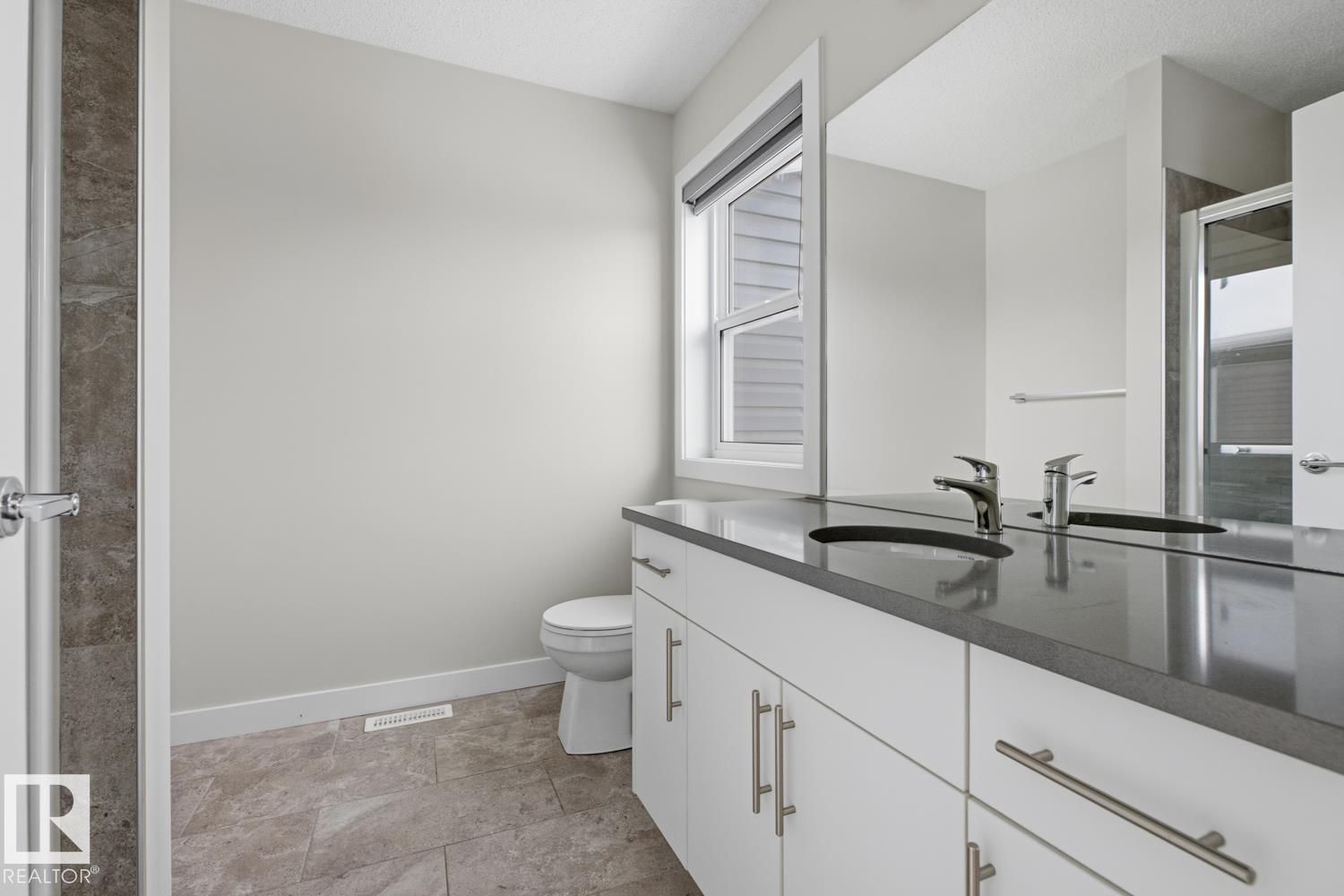 Photo 24 at 38 - 979 Crystallina Nera Way NW, Crystallina Nera West, Edmonton