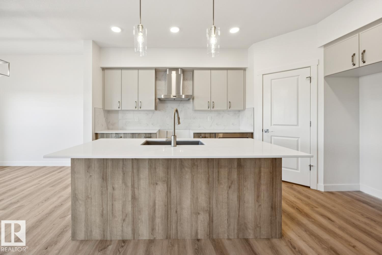 2828 191 Street NW, The Uplands, Edmonton