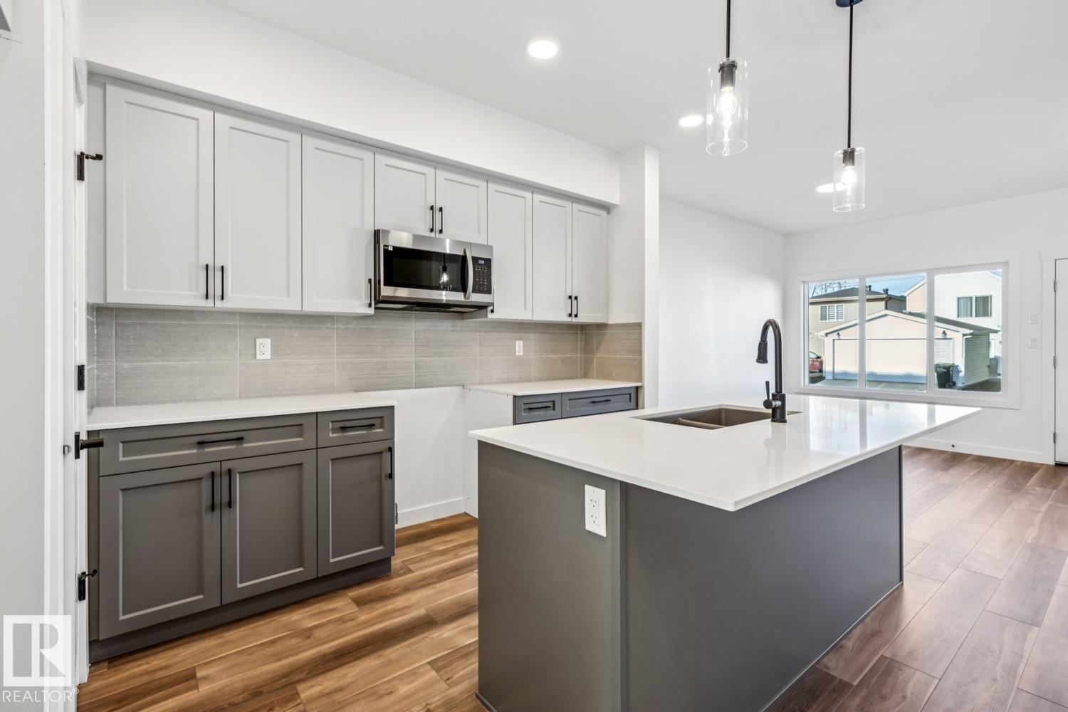 Photo 11 at 18936 28 Avenue NW, The Uplands, Edmonton