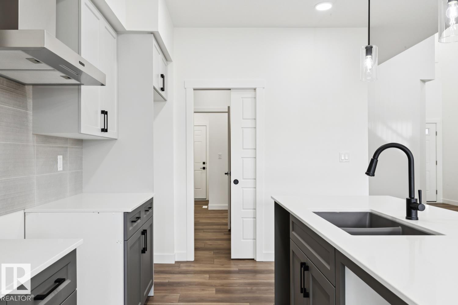 Photo 13 at 1519 11 Avenue NW, Aster, Edmonton