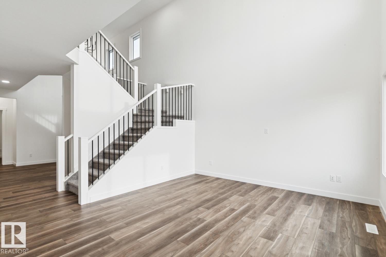 Photo 16 at 1519 11 Avenue NW, Aster, Edmonton