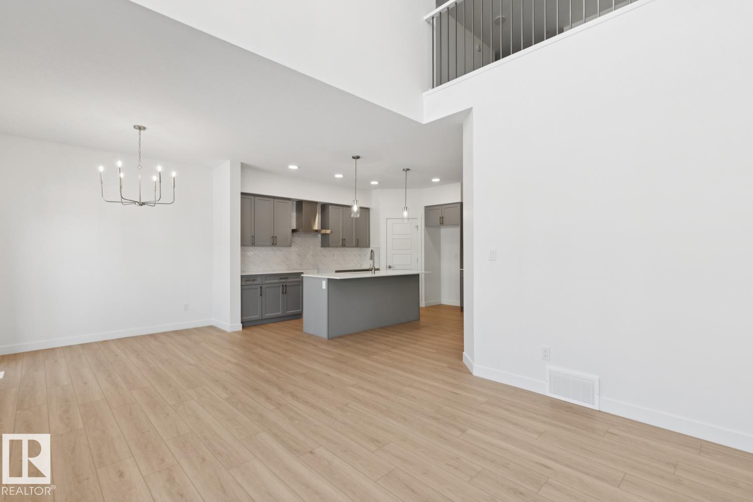 Photo 10 at 4007 208 Street NW, Edgemont, Edmonton