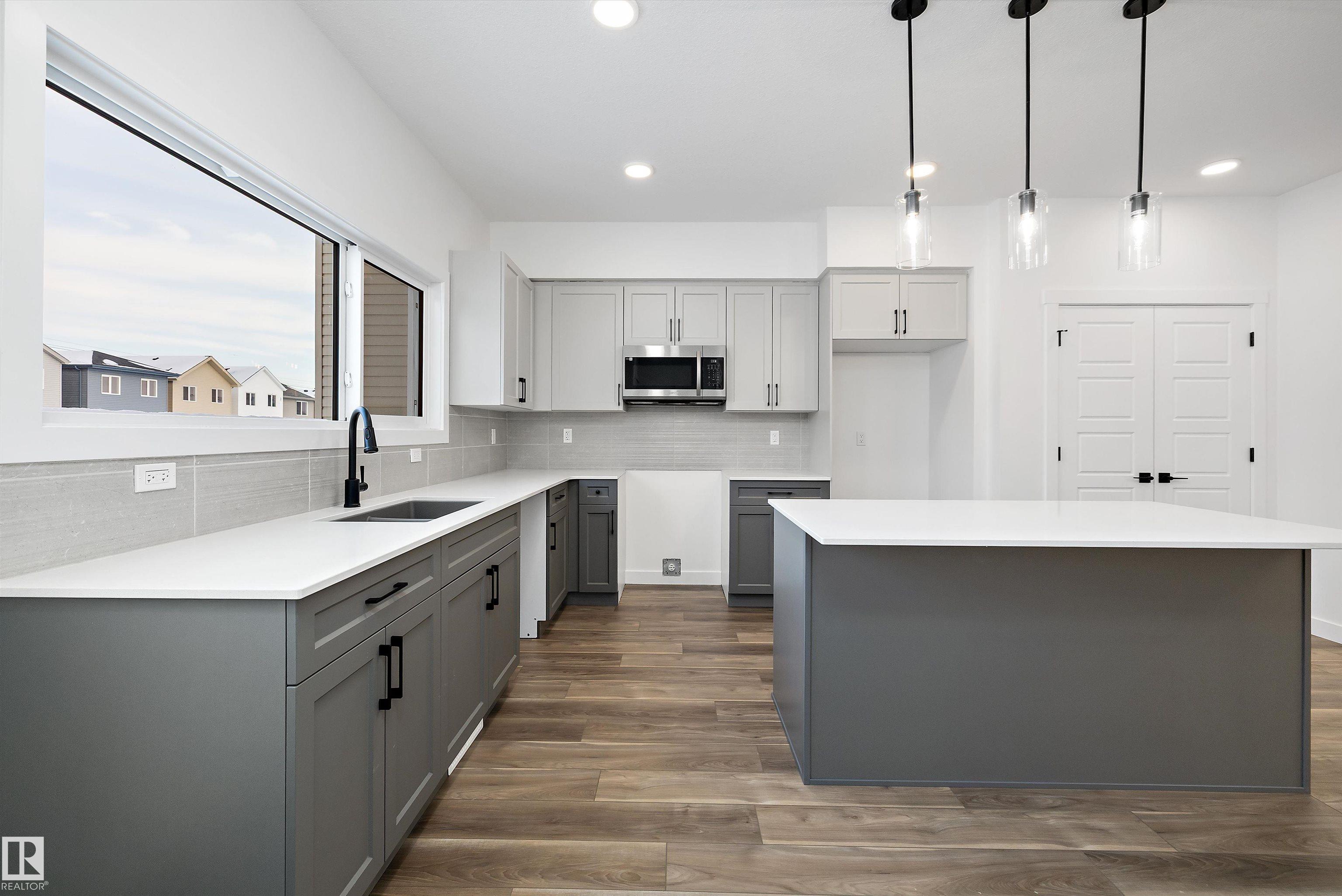 Photo 15 at 18924 28 Avenue NW, The Uplands, Edmonton