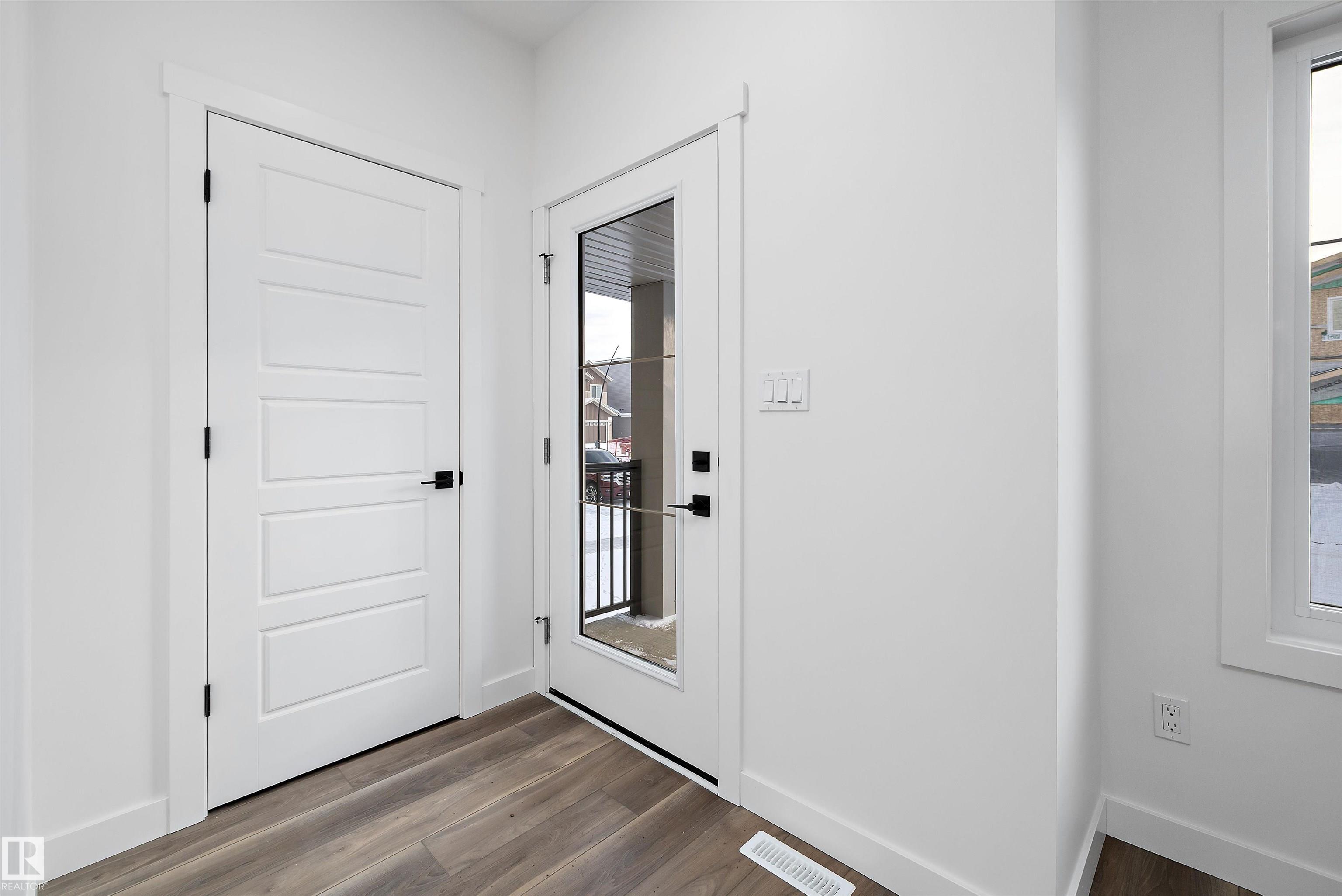 18924 28 Avenue NW, The Uplands, Edmonton