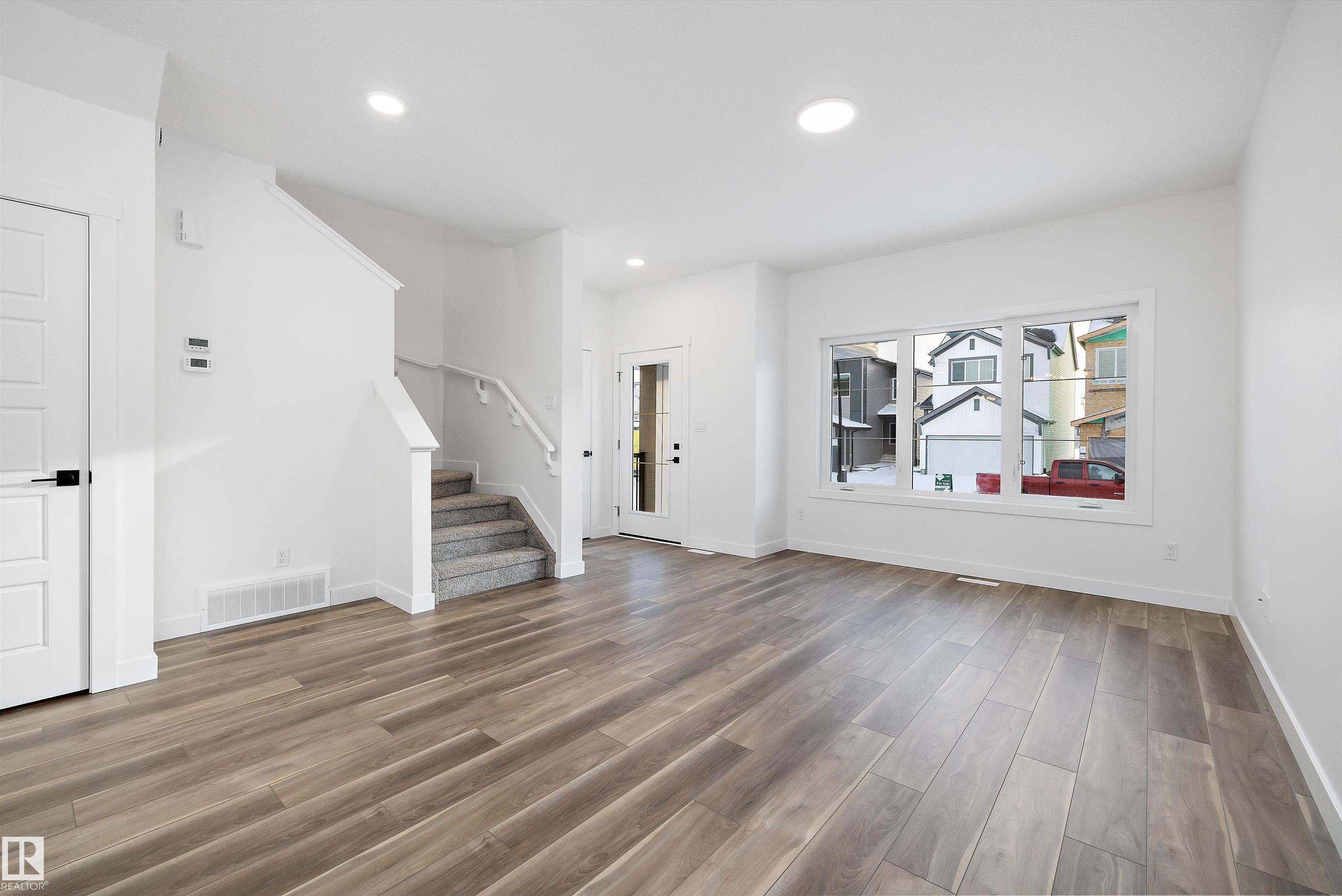 18924 28 Avenue NW, The Uplands, Edmonton