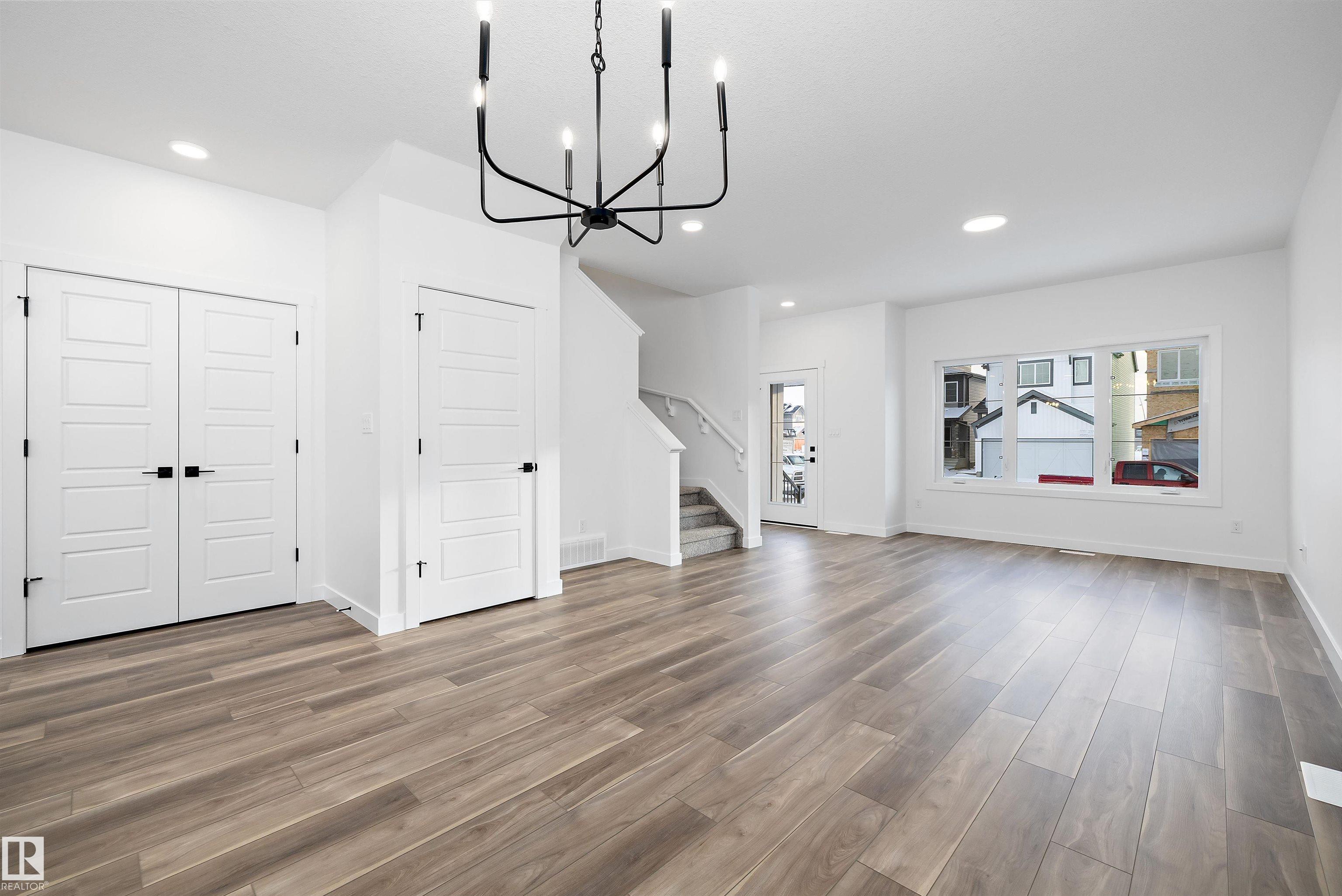 Photo 9 at 18924 28 Avenue NW, The Uplands, Edmonton