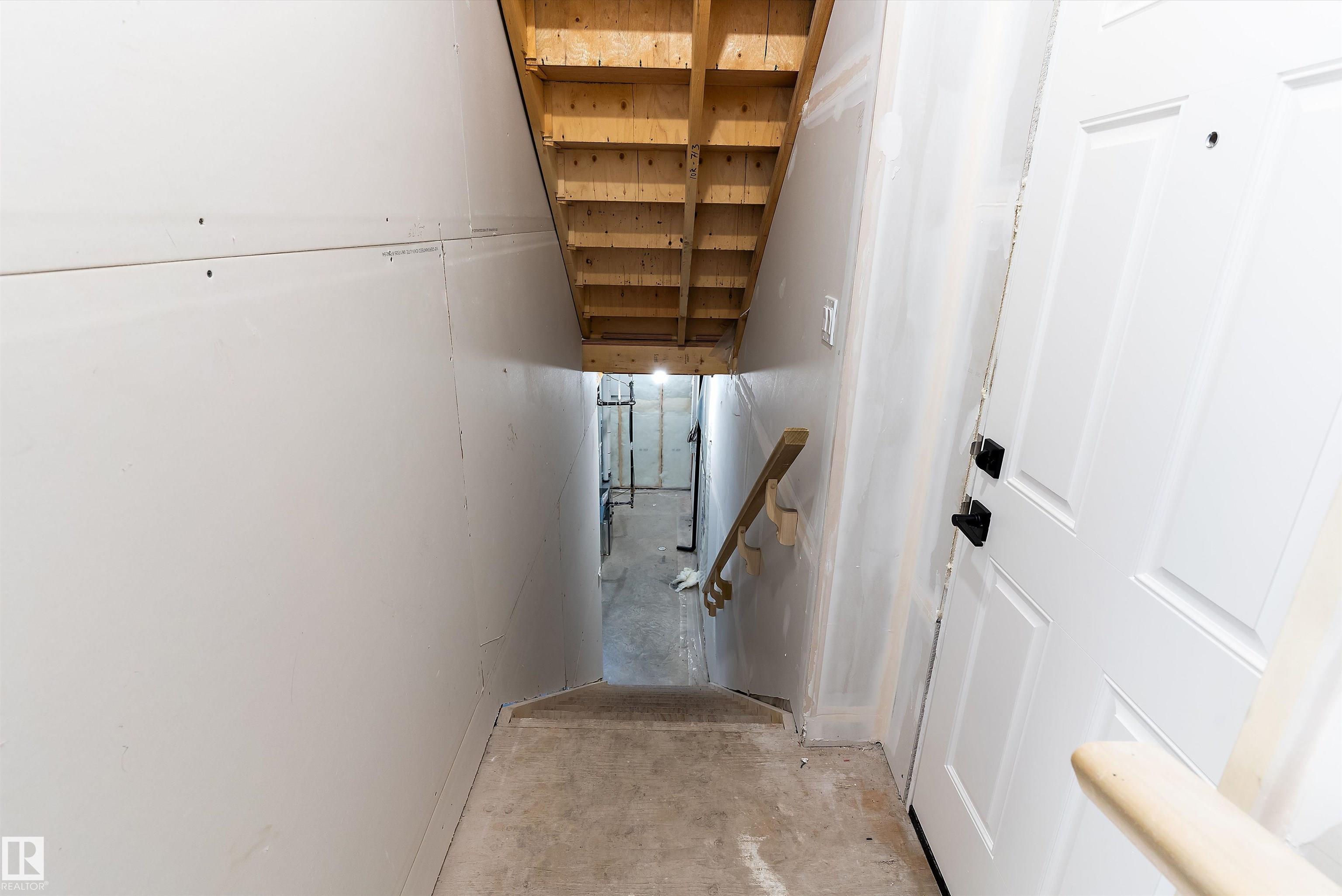 Photo 41 at 18920 28 Avenue NW, The Uplands, Edmonton