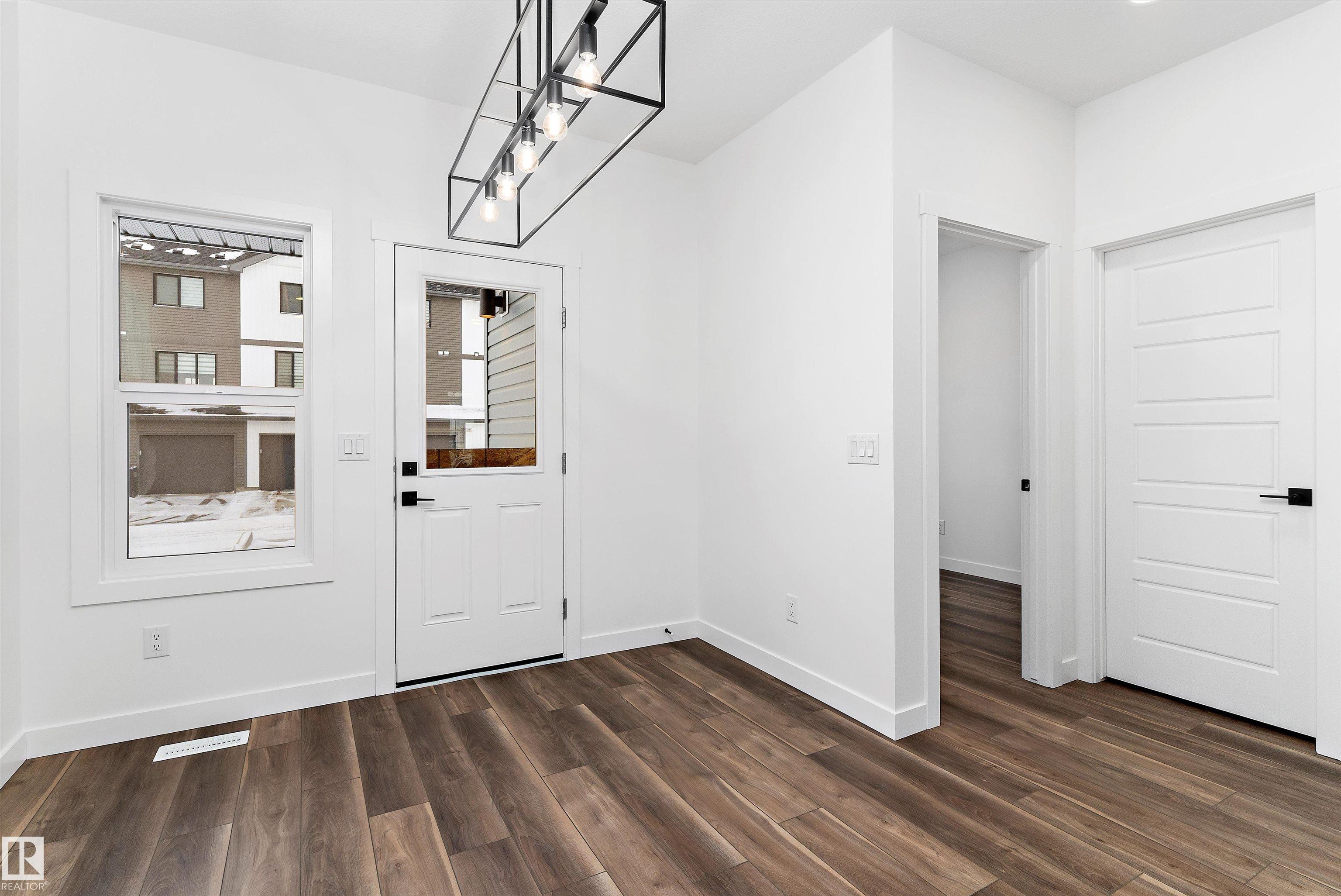 Photo 6 at 2004 191 Street NW, River's Edge, Edmonton