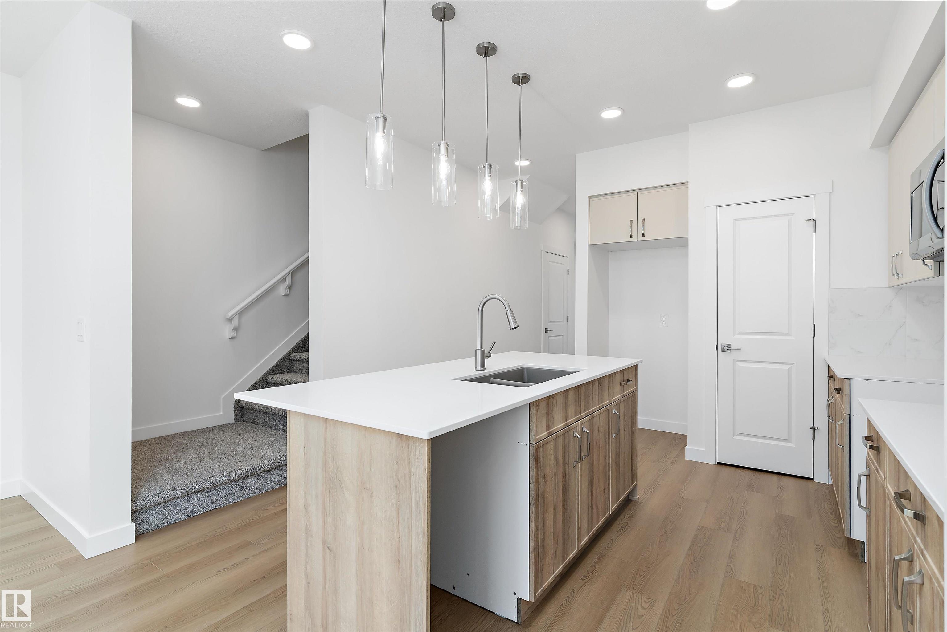 Photo 11 at 2012 191 Street NW, River's Edge, Edmonton