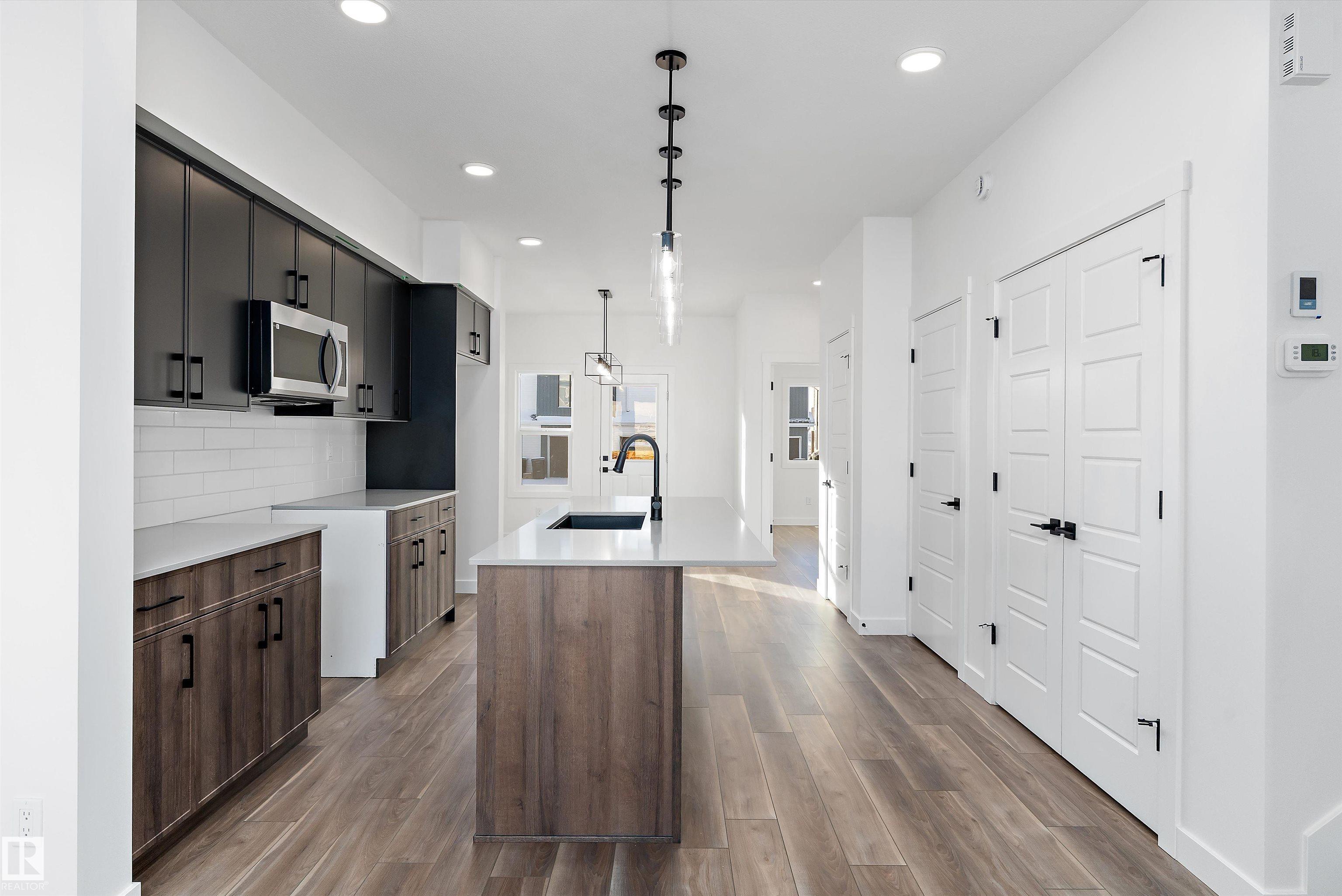 Photo 12 at 2016 191 Street NW, River's Edge, Edmonton