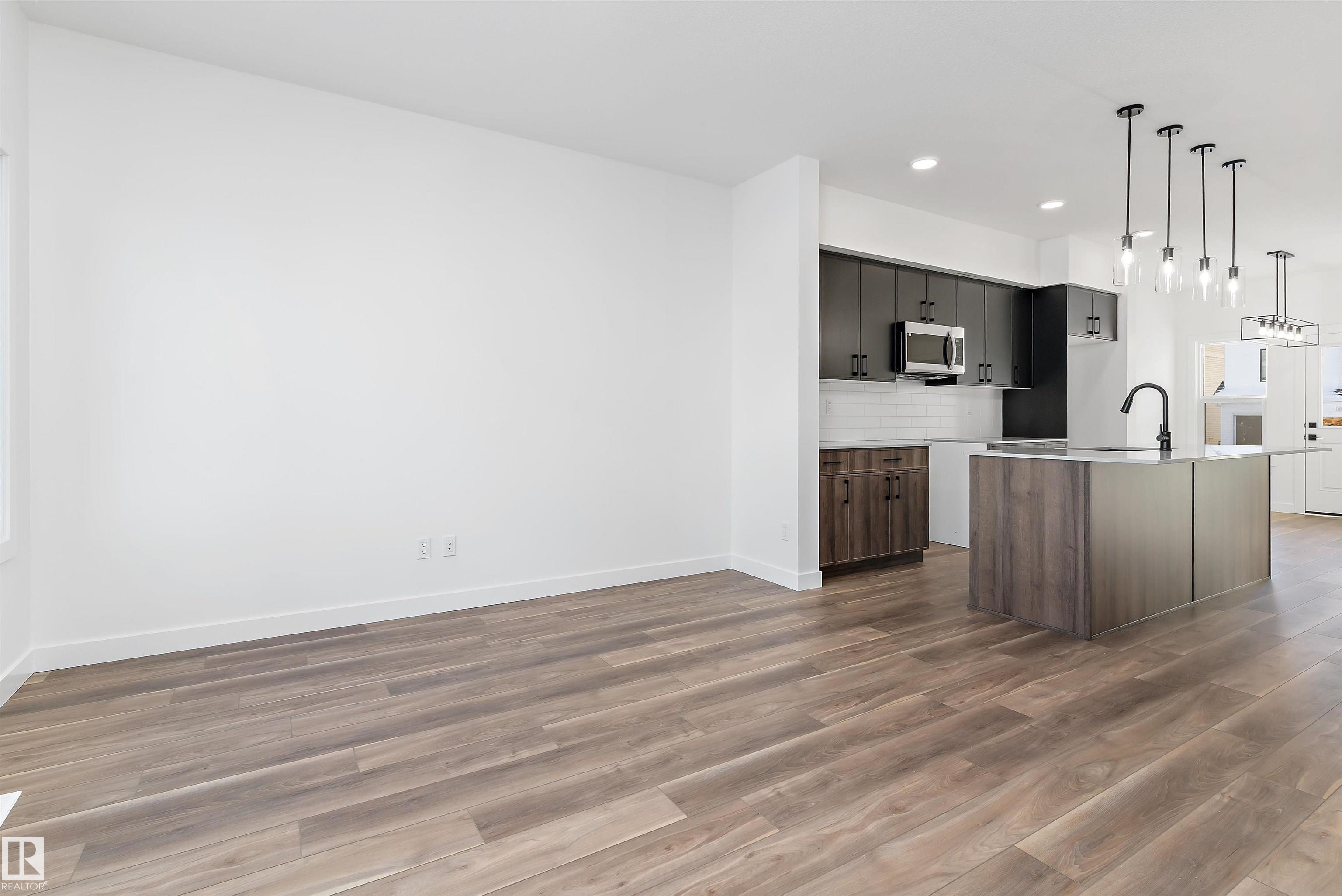 Photo 15 at 2016 191 Street NW, River's Edge, Edmonton