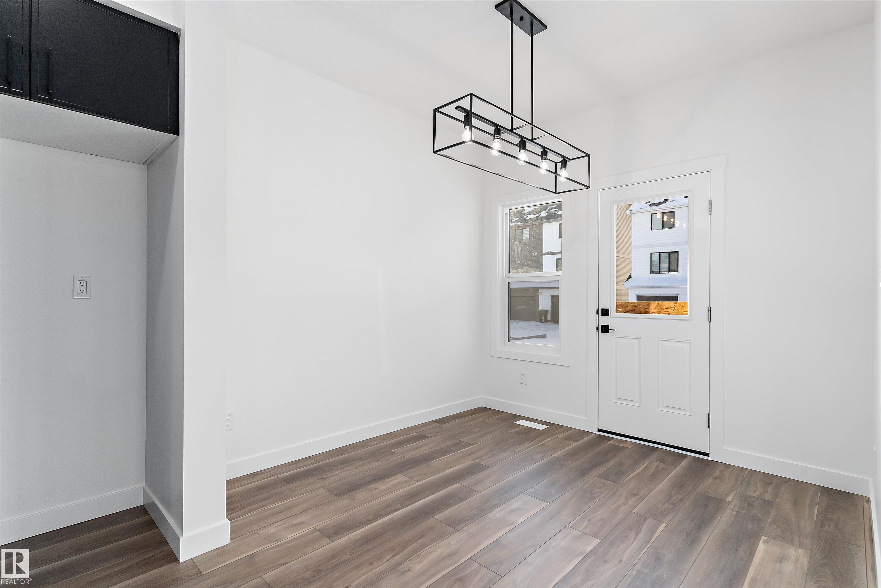 Photo 6 at 2016 191 Street NW, River's Edge, Edmonton