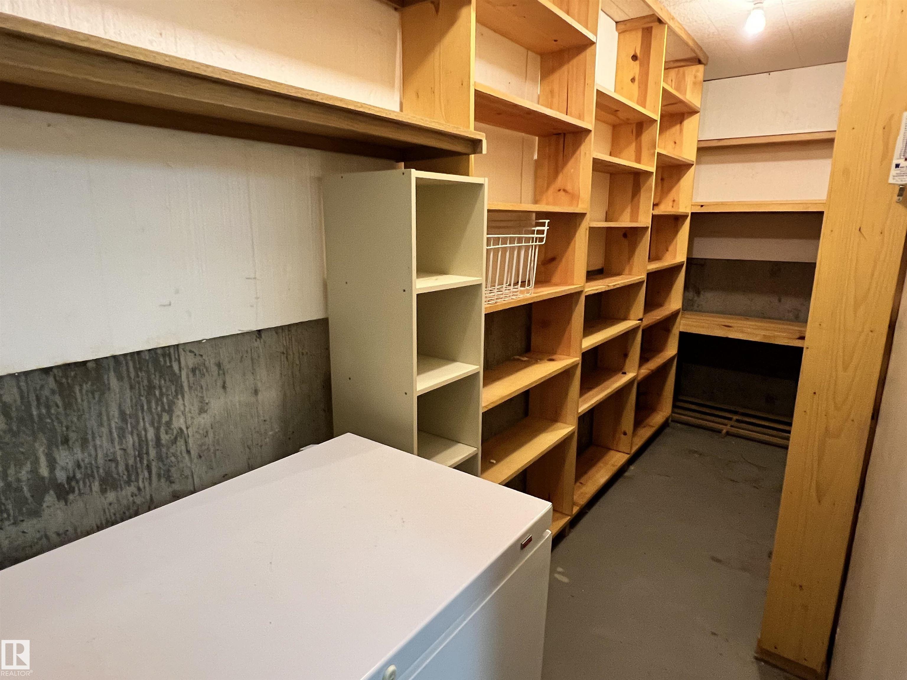 Photo 34 at 9303 99a Avenue, Morinville