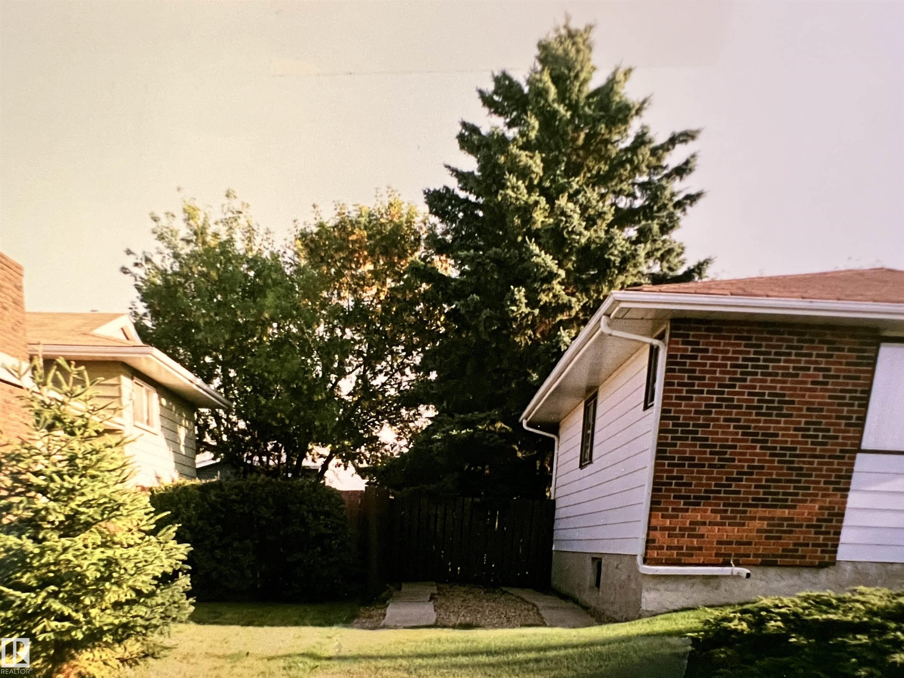 Photo 39 at 9303 99a Avenue, Morinville