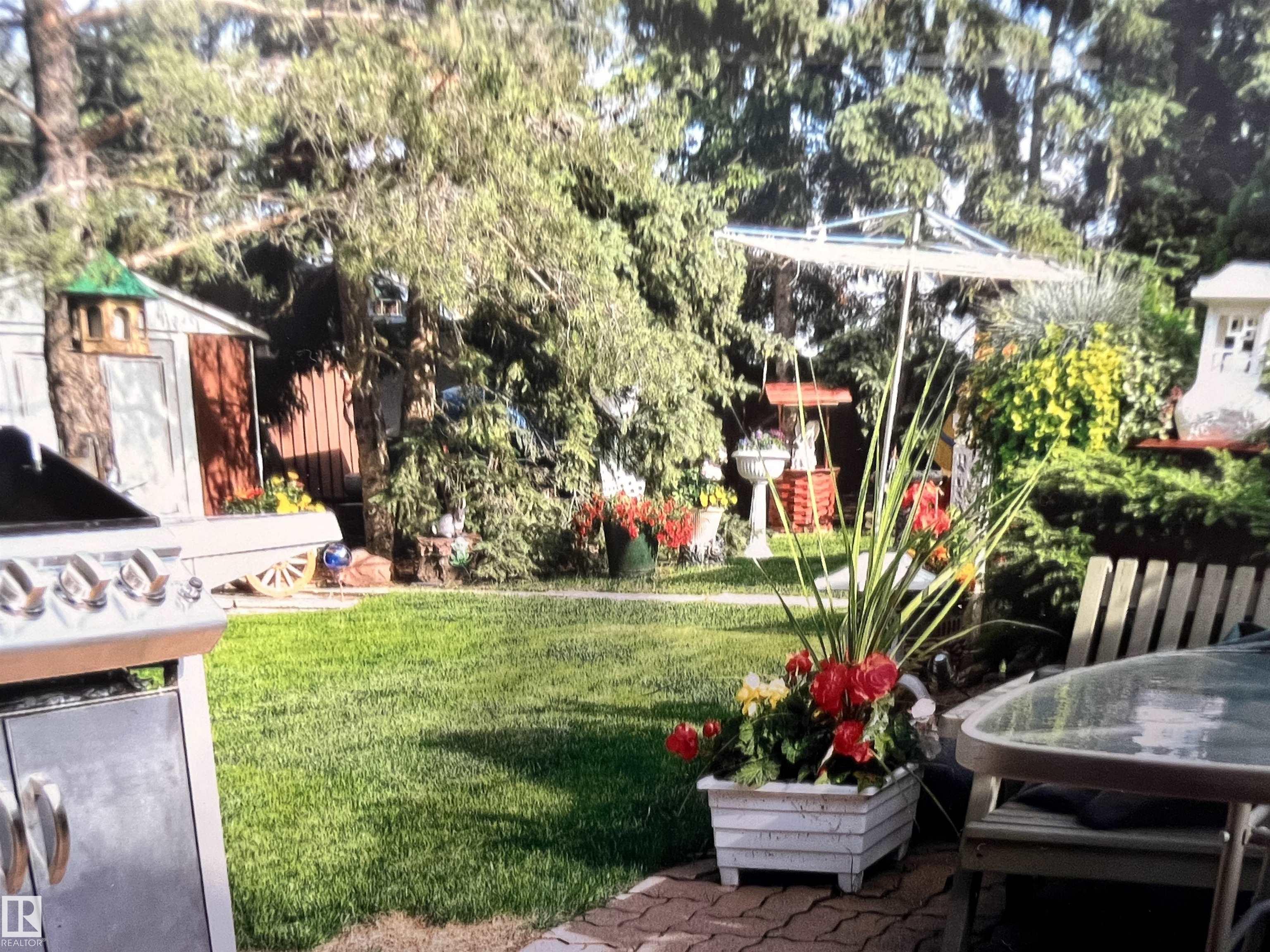 Photo 41 at 9303 99a Avenue, Morinville