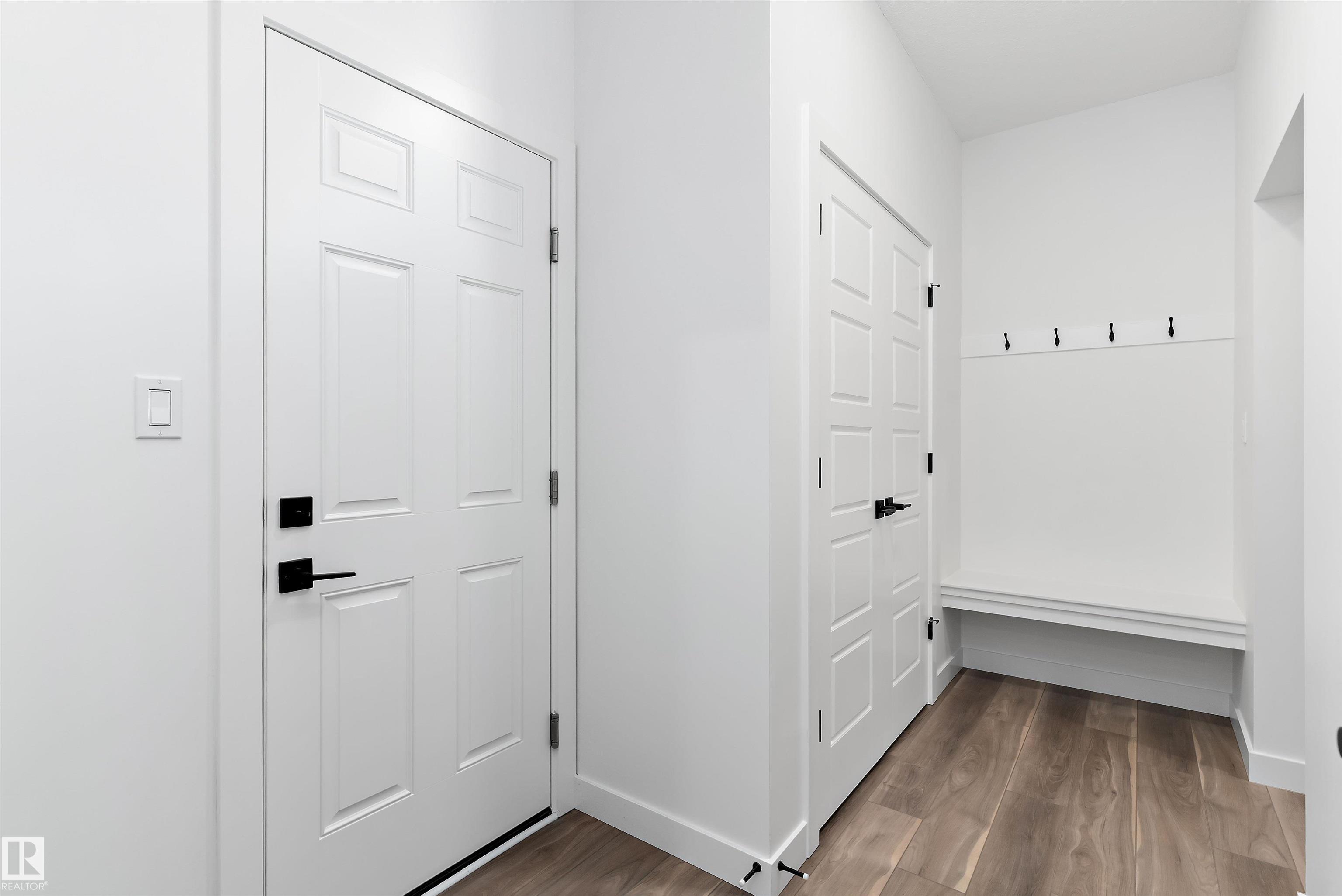 Photo 21 at 20704 43 Avenue NW, Edgemont, Edmonton