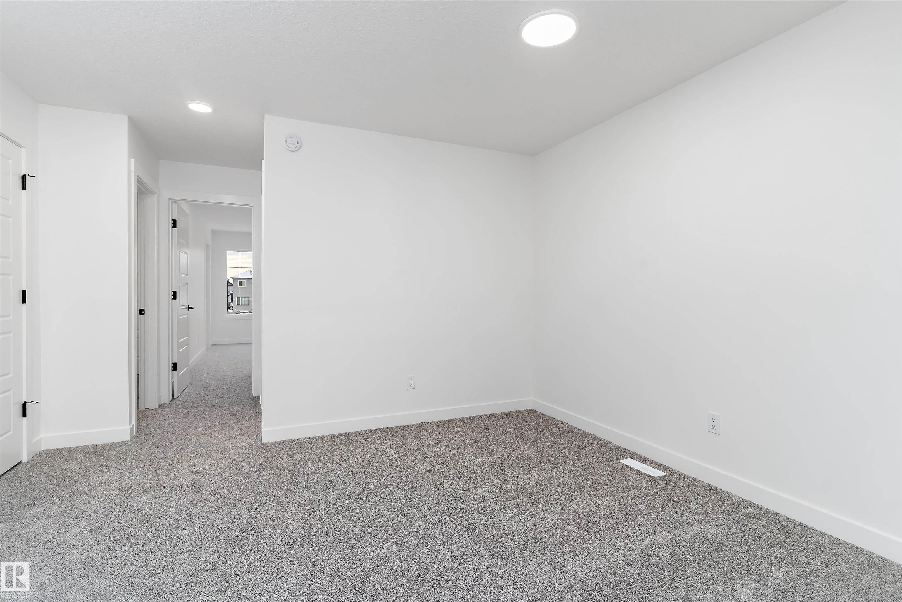 Photo 27 at 20704 43 Avenue NW, Edgemont, Edmonton