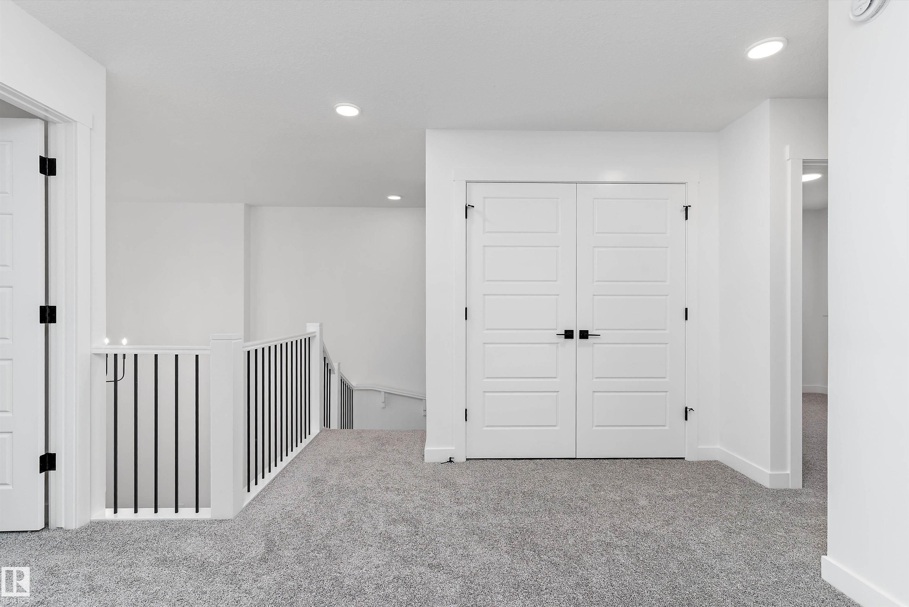 Photo 29 at 20704 43 Avenue NW, Edgemont, Edmonton