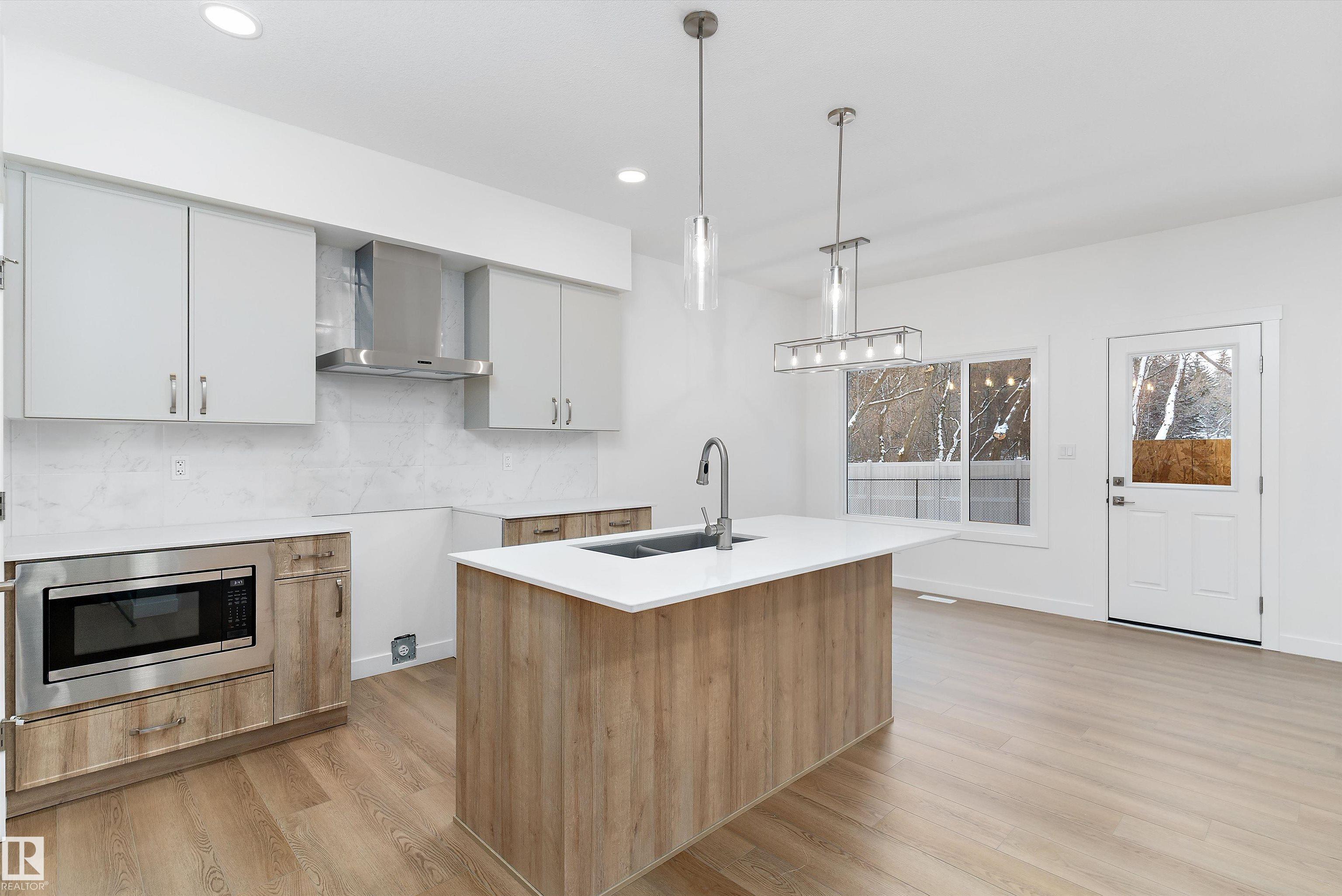 Photo 14 at 4232 208 Street NW, Edgemont, Edmonton