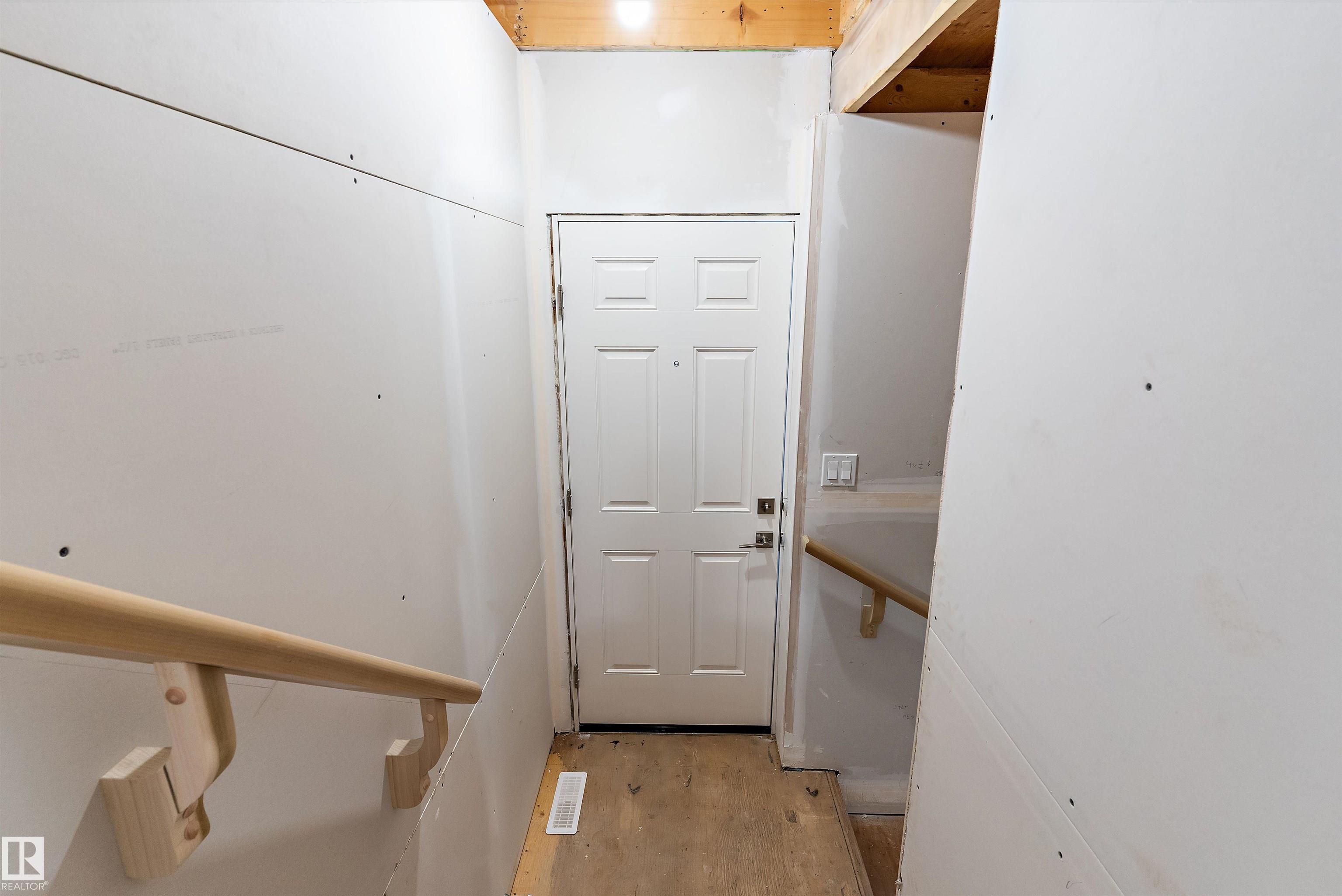 Photo 37 at 4232 208 Street NW, Edgemont, Edmonton