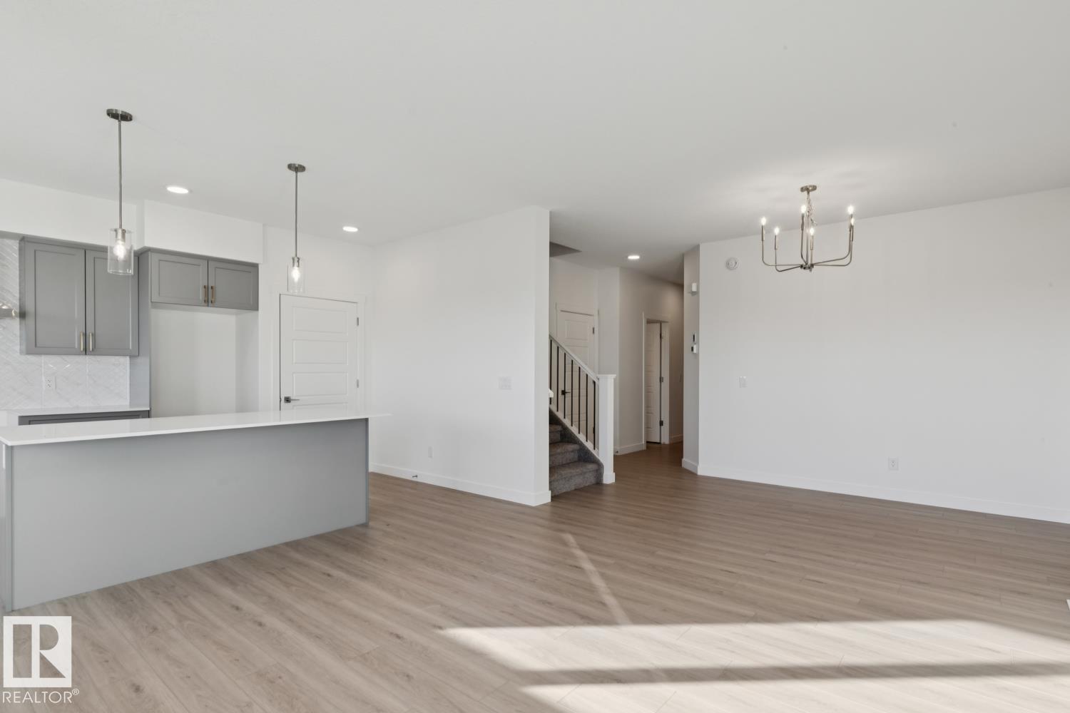 Picture for 19027 20 AVENUE NW