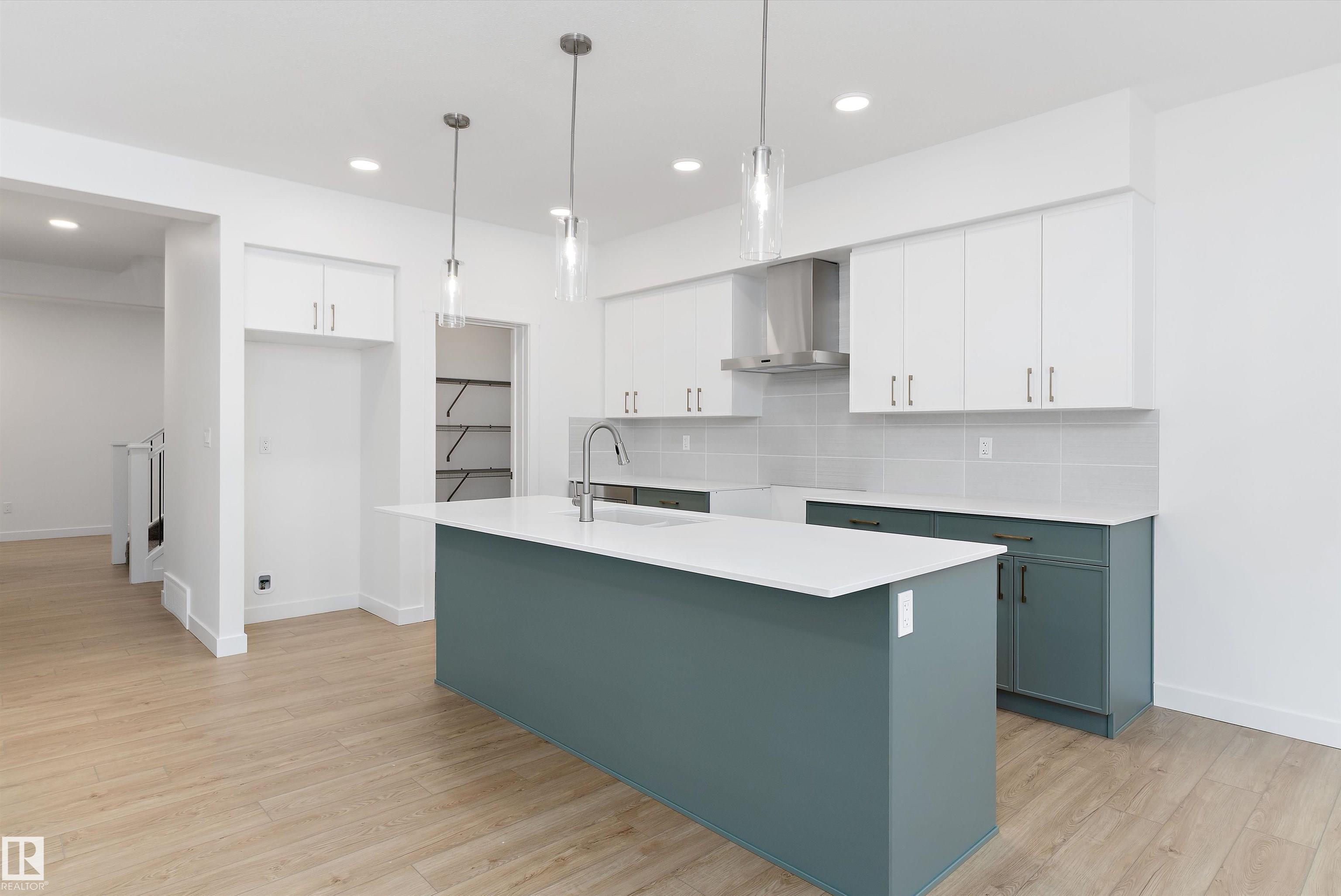 Photo 12 at 4015 208 Street NW, Edgemont, Edmonton