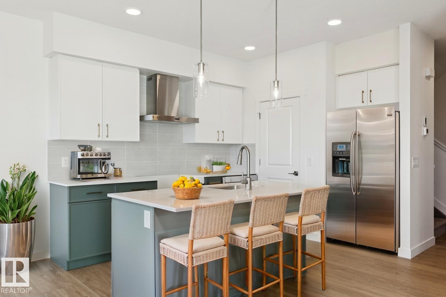 Photo 9 at 19043 20 Avenue NW, River's Edge, Edmonton