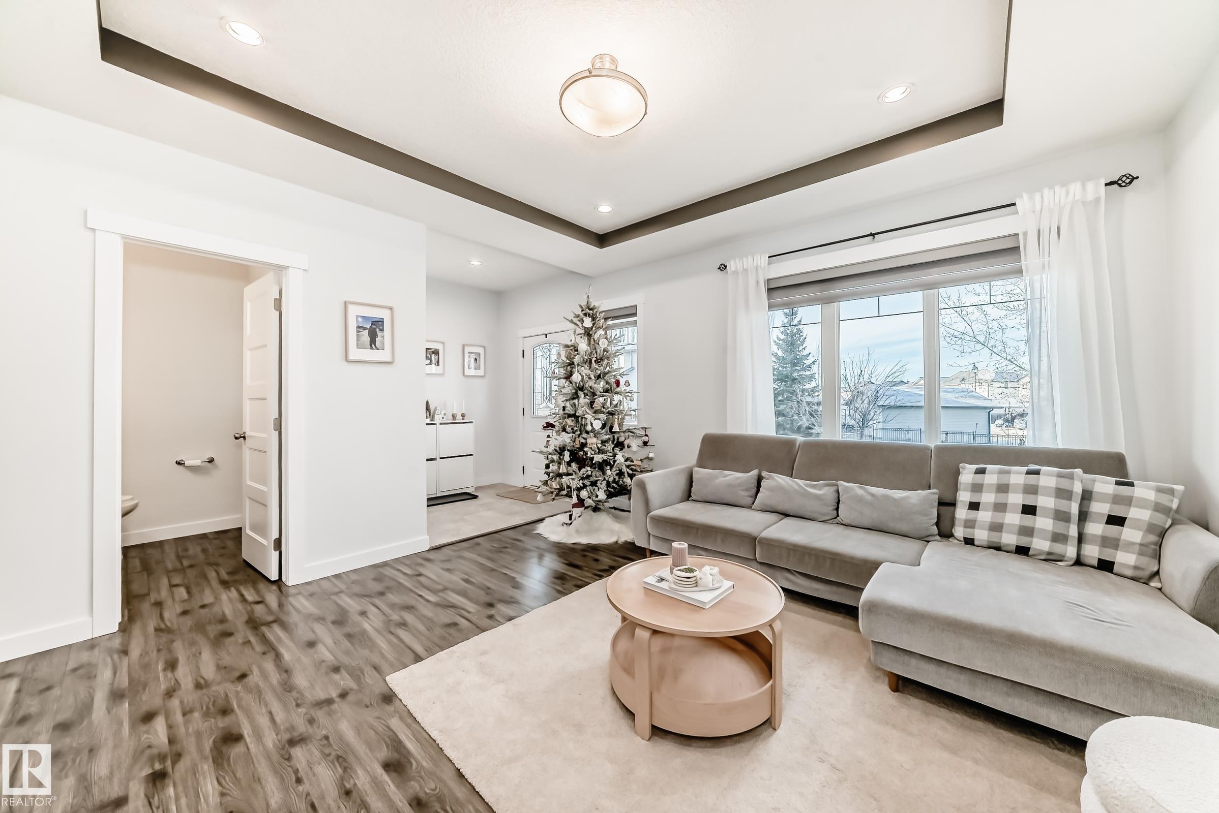 Photo 11 at 76 Strawberry Lane, Suntree, Leduc