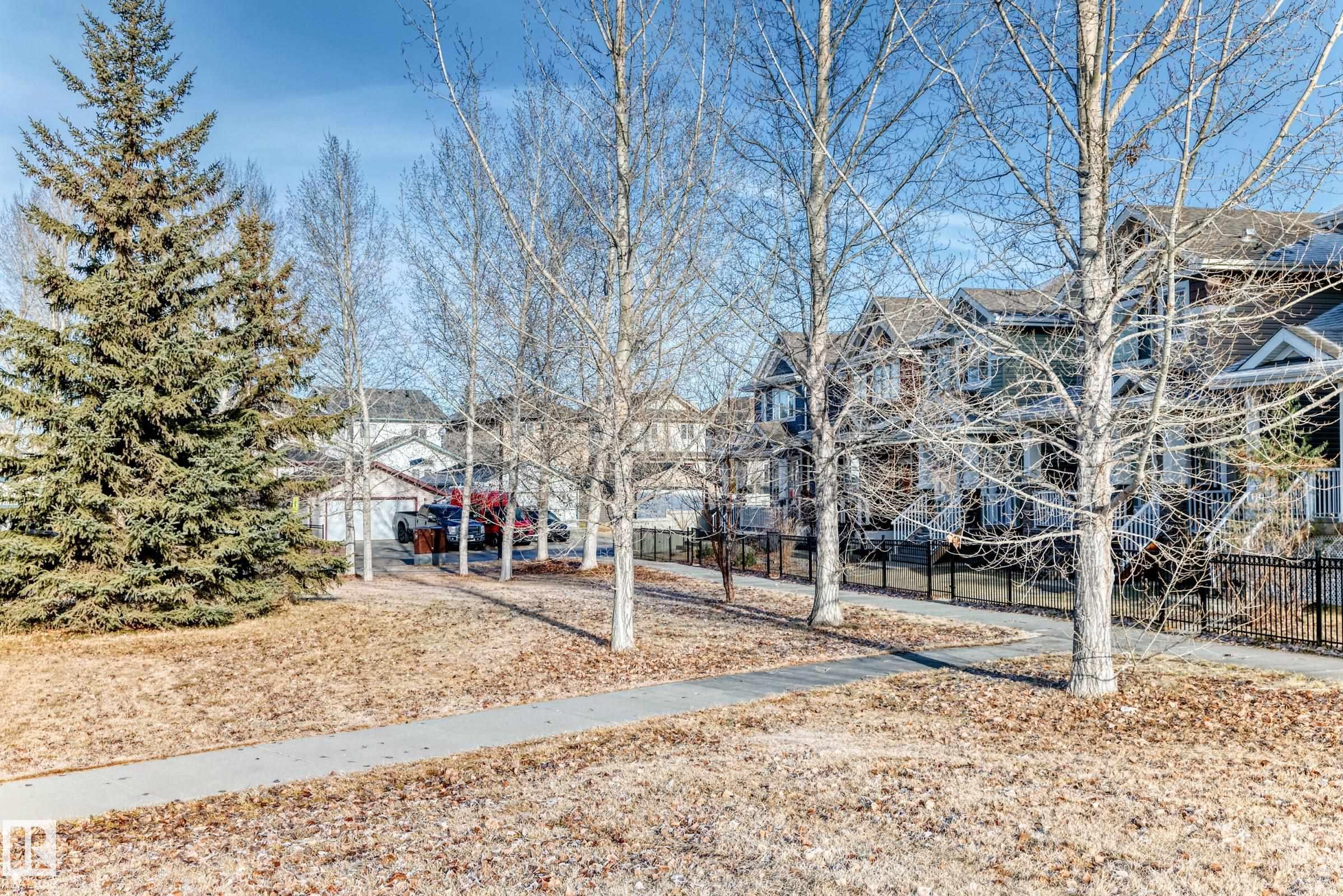 76 Strawberry Lane, Suntree, Leduc