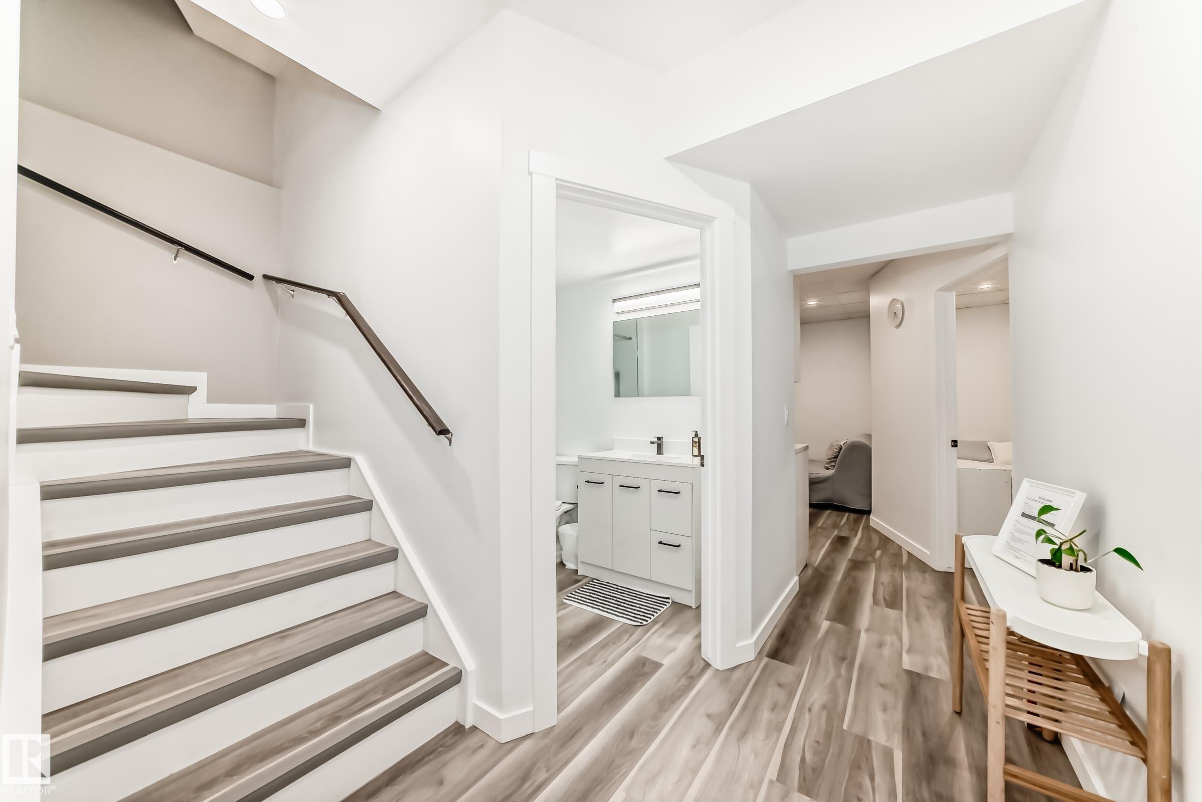 Photo 45 at 76 Strawberry Lane, Suntree, Leduc