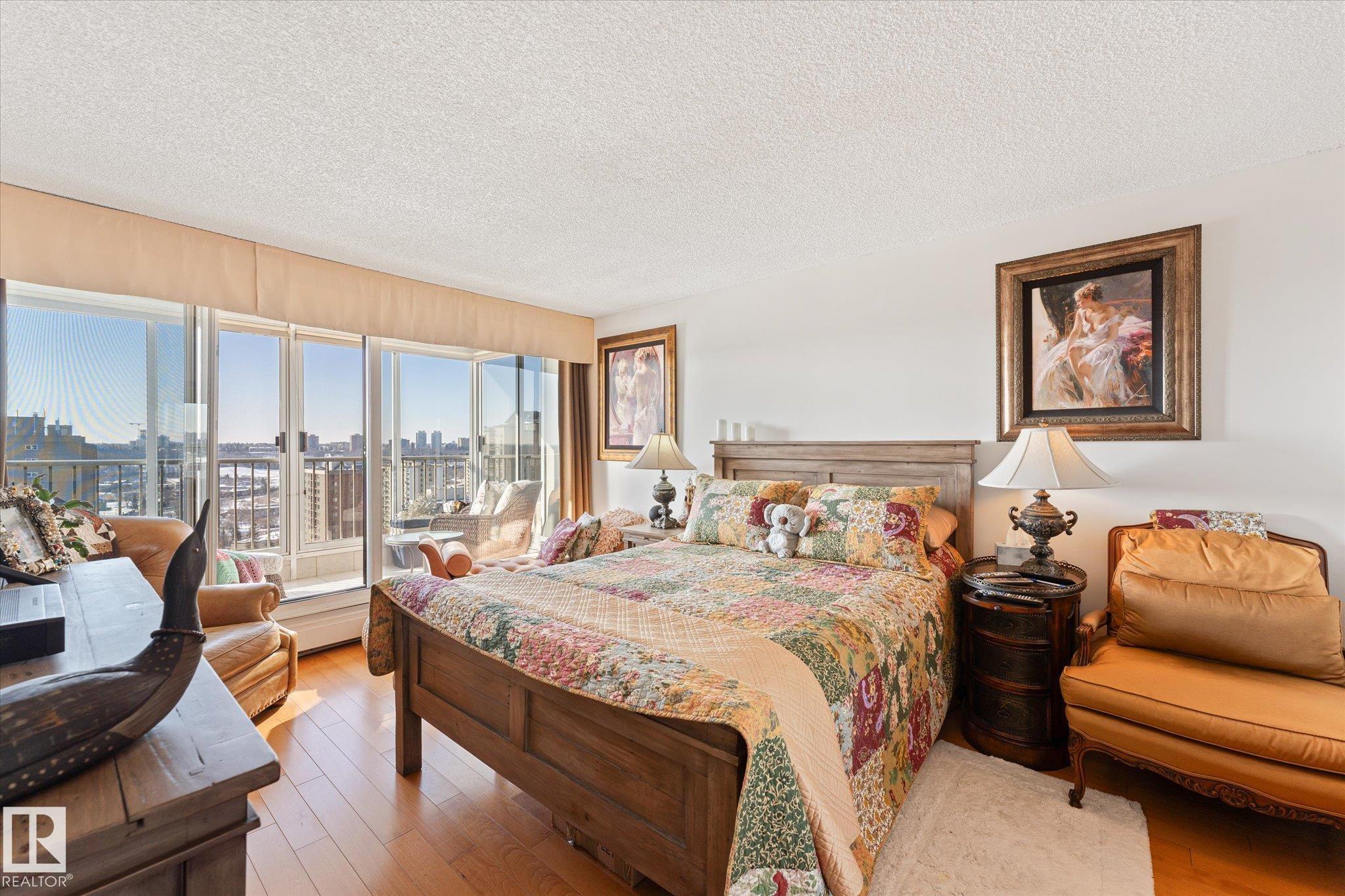 Photo 22 at 1002 - 9923 103 Street NW, Downtown, Edmonton