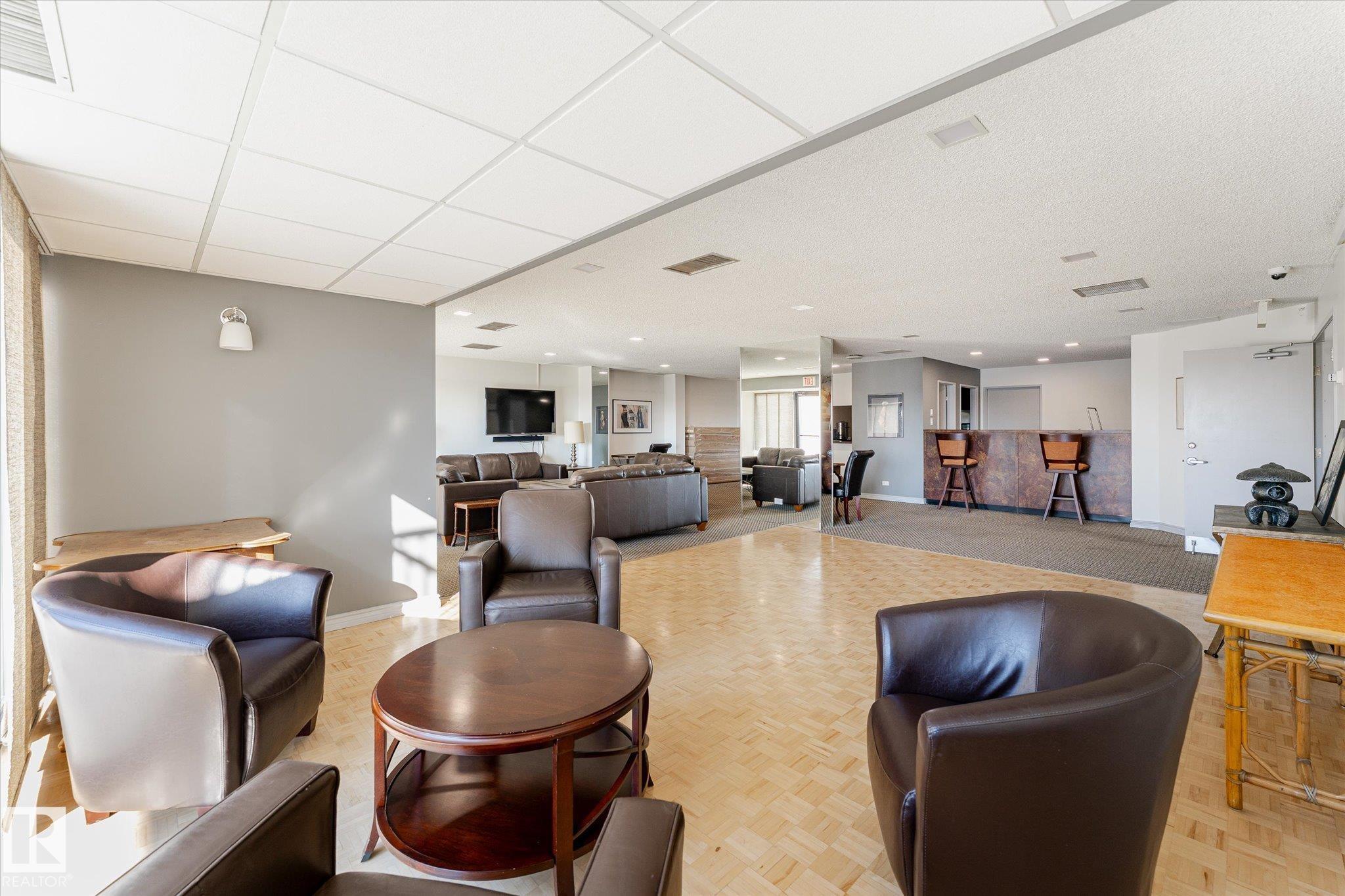 Photo 34 at 1002 - 9923 103 Street NW, Downtown, Edmonton