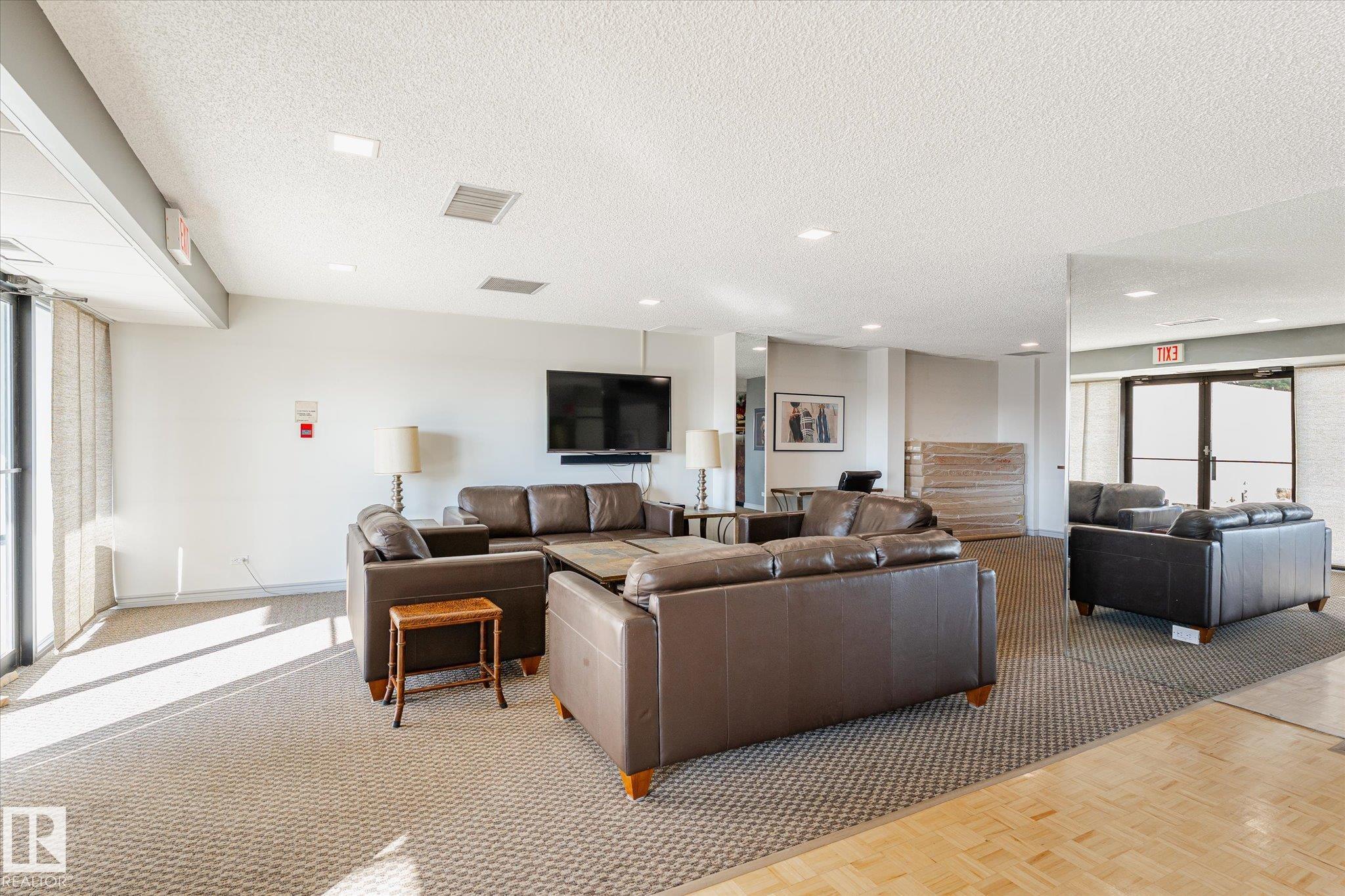 Photo 35 at 1002 - 9923 103 Street NW, Downtown, Edmonton