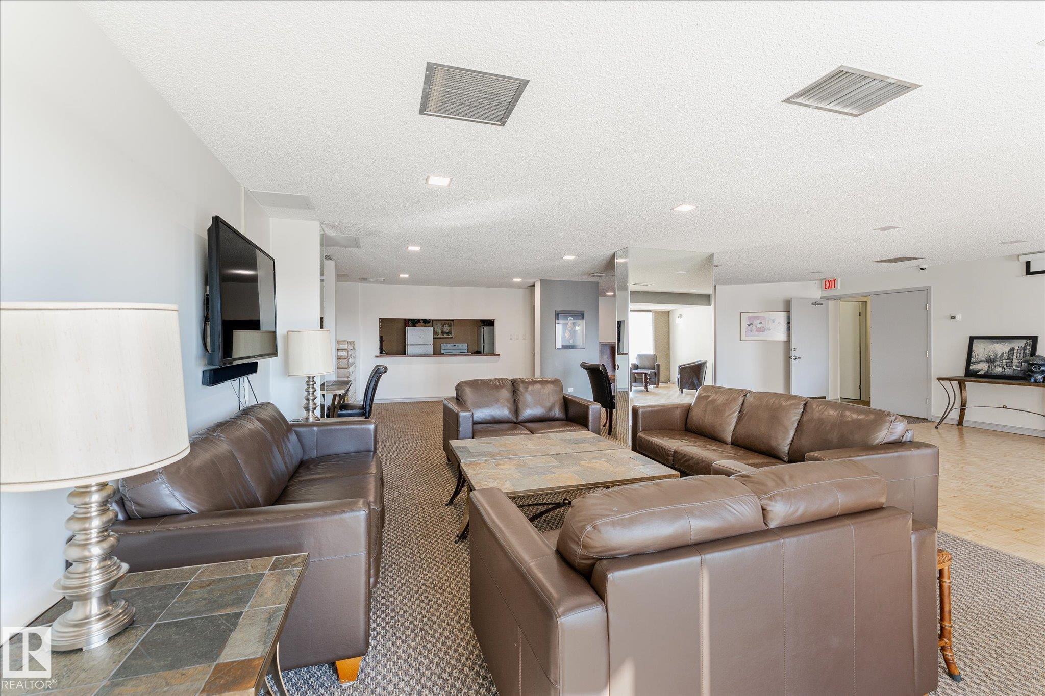 Photo 36 at 1002 - 9923 103 Street NW, Downtown, Edmonton