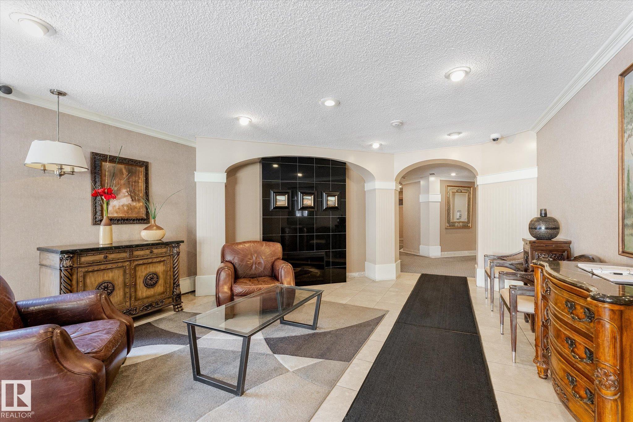 1002 - 9923 103 Street NW, Downtown, Edmonton