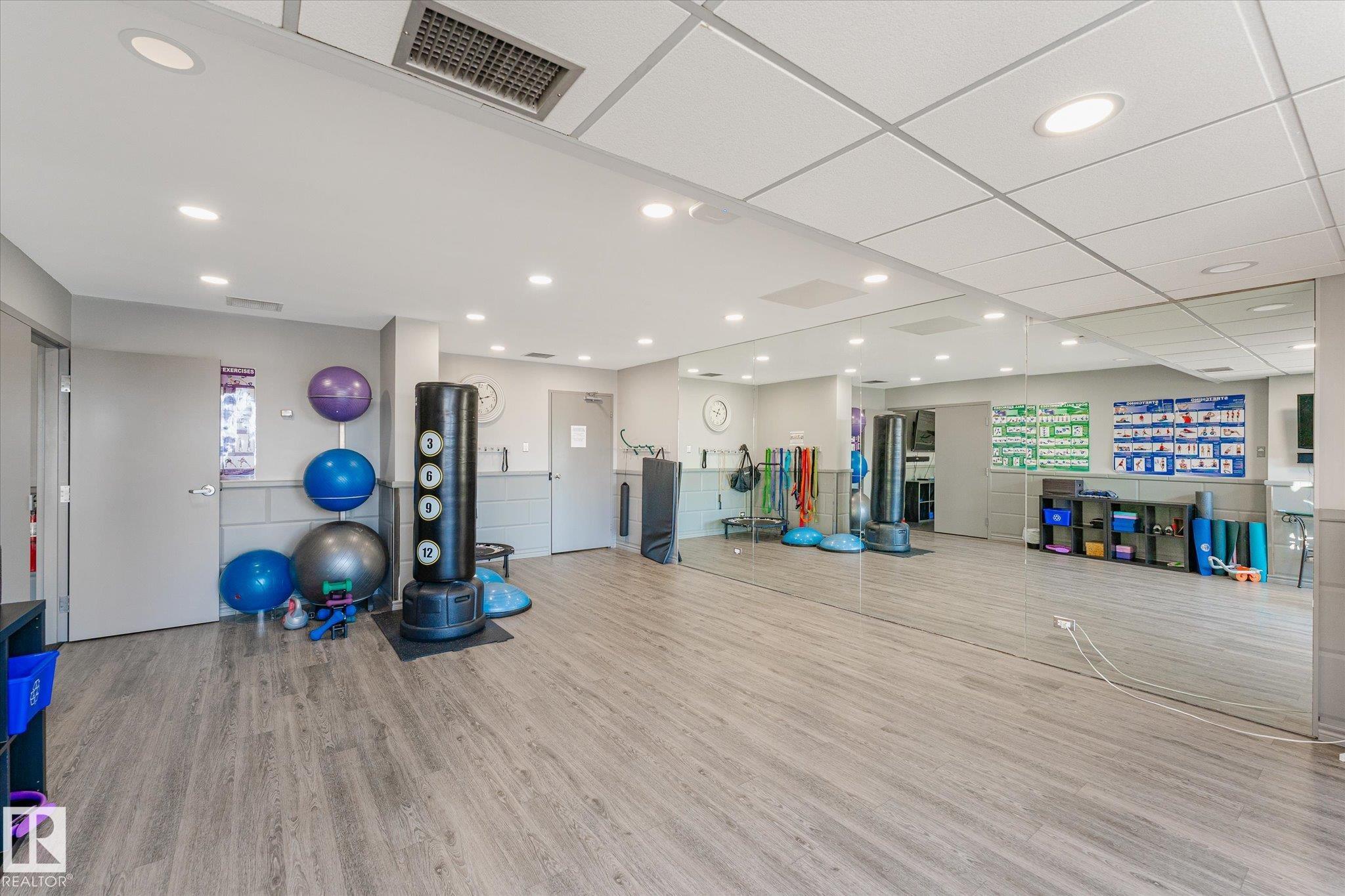 Photo 48 at 1002 - 9923 103 Street NW, Downtown, Edmonton