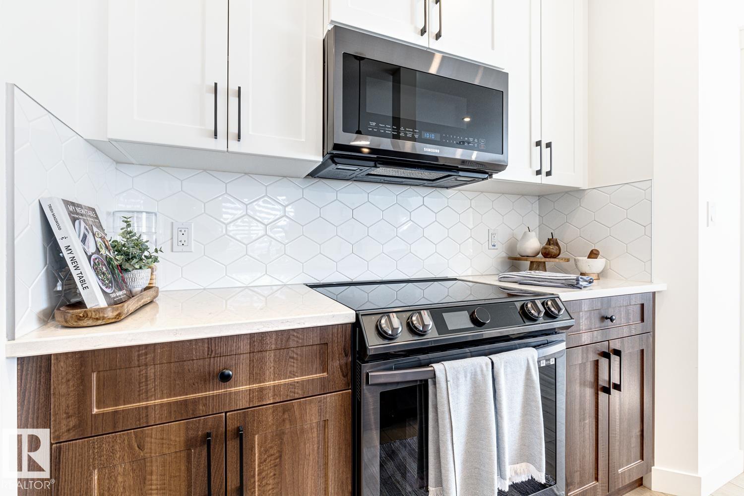 Photo 12 at 301 Juniper Cove, Woodbend, Leduc